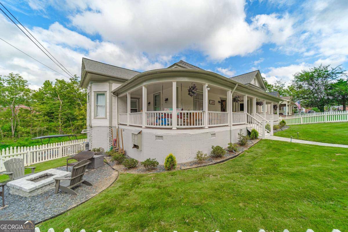 Acworth, GA 30101,4527 Dallas ST