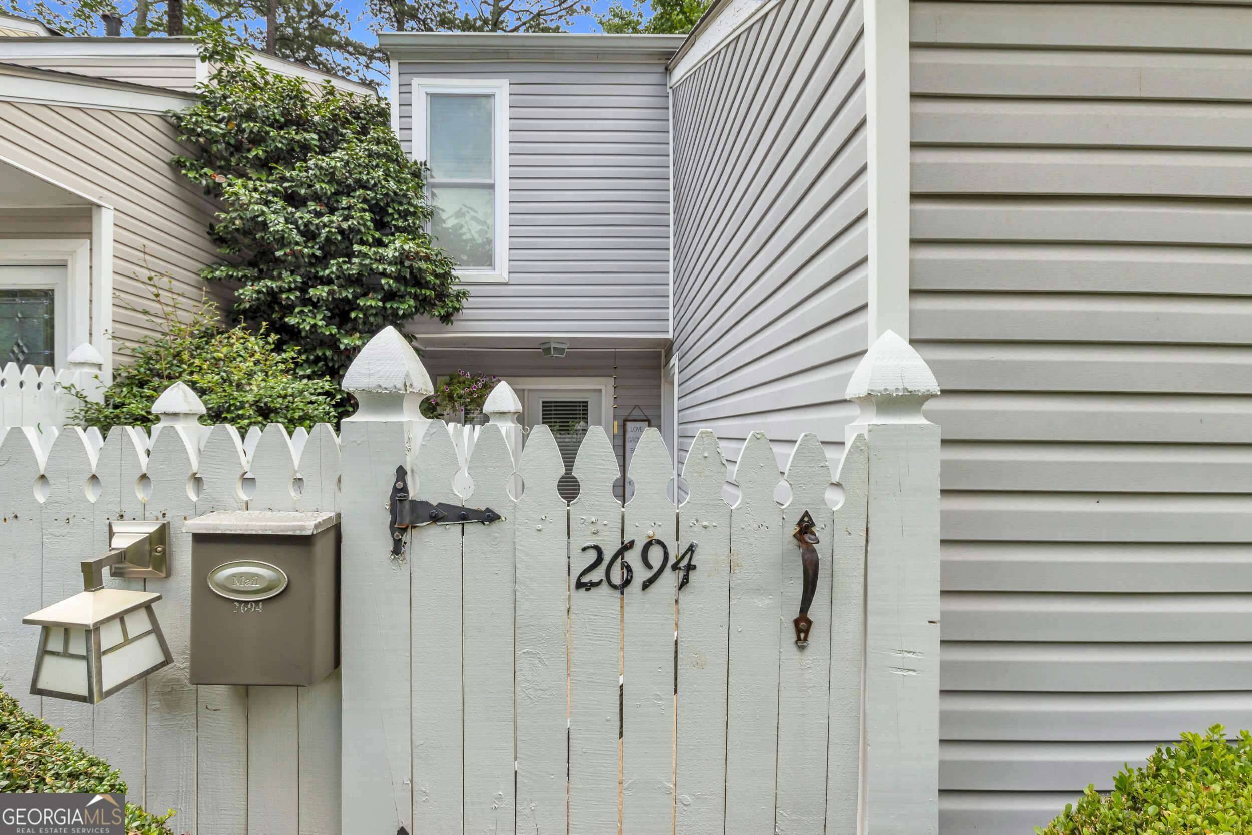 Marietta, GA 30067,2694 Greentree DR SE