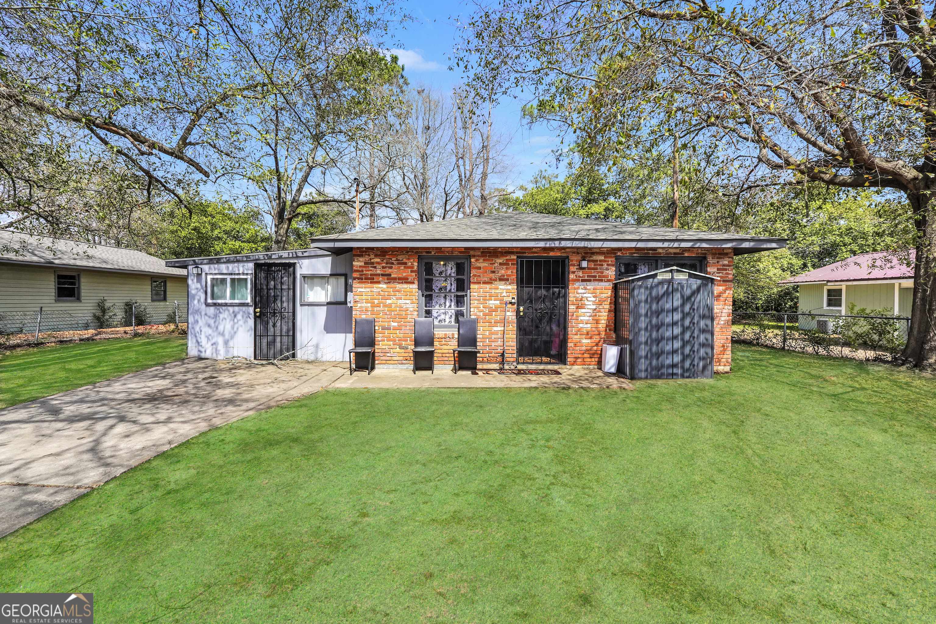 Warner Robins, GA 31093,106 Vickie DR
