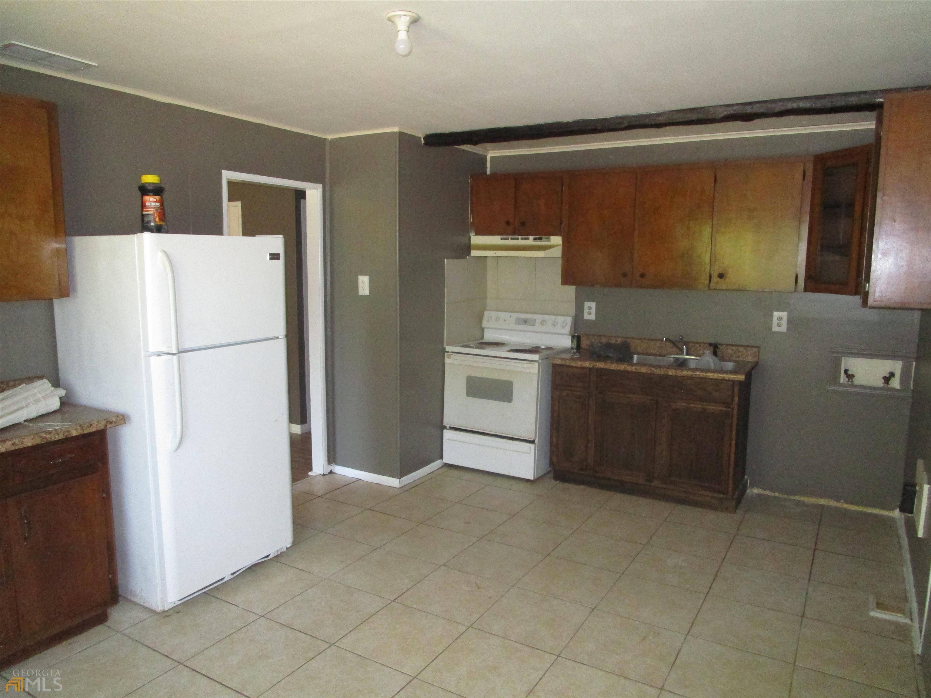 Macon, GA 31206,2705 Village Green LN