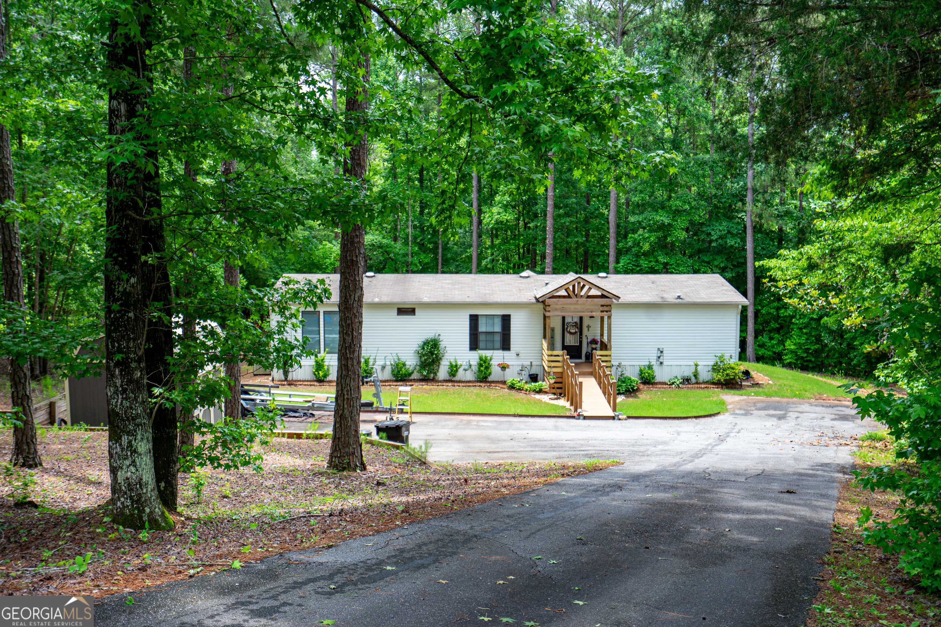 Five Points, AL 36855,1249 County Road 446