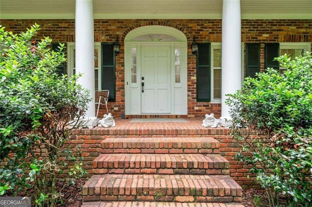 Canton, GA 30114,286 Hilton WAY