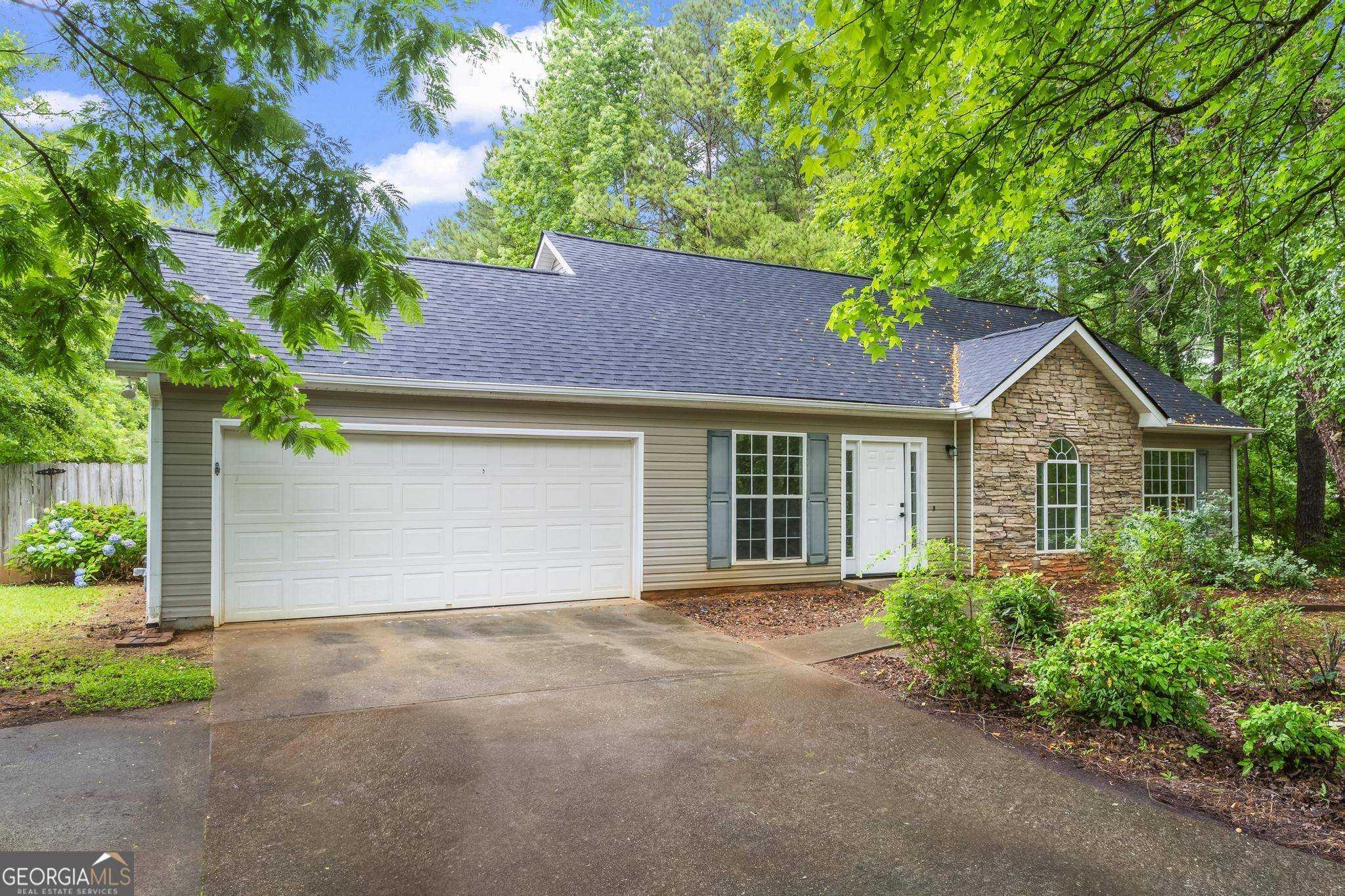 Monroe, GA 30655,449 CAMP LAKE RD