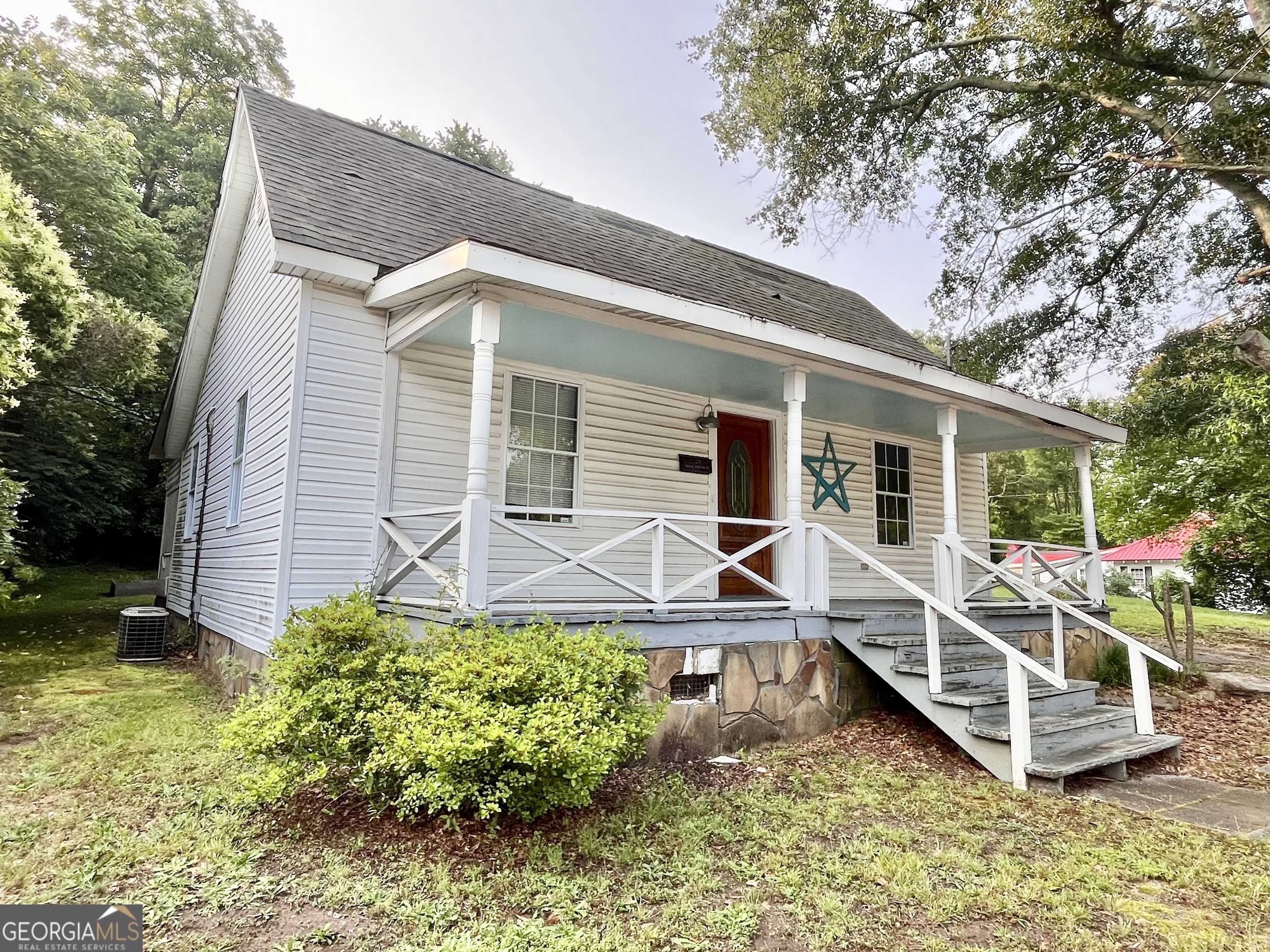 Athens, GA 30601,180 N Poplar ST