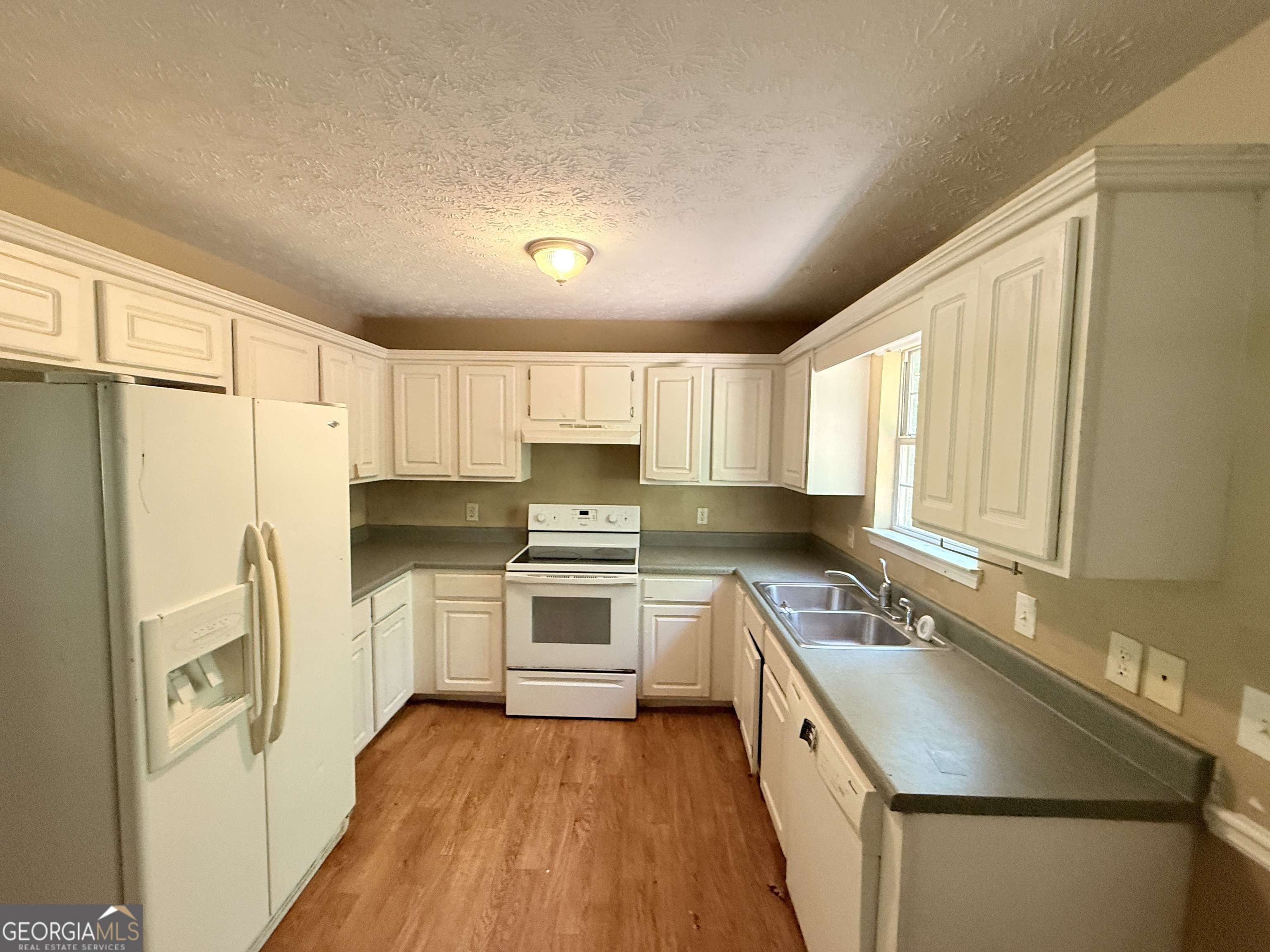 Covington, GA 30016,270 Mountain WAY