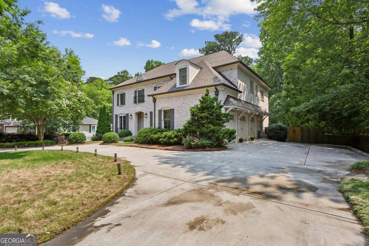 Atlanta, GA 30318,2115 Howell Mill RD NW