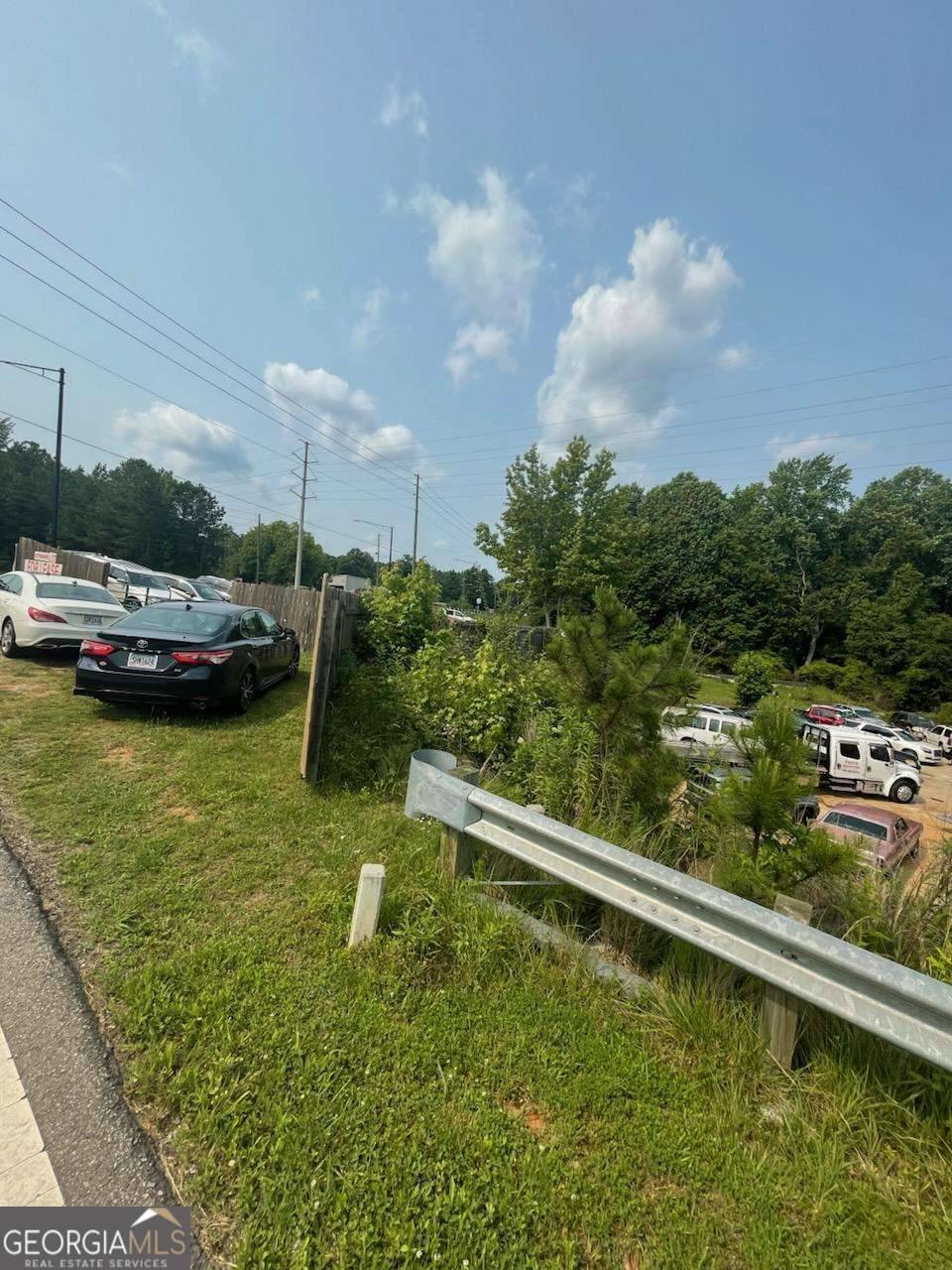 Buford, GA 30518,879 GAINESVILLE HWY