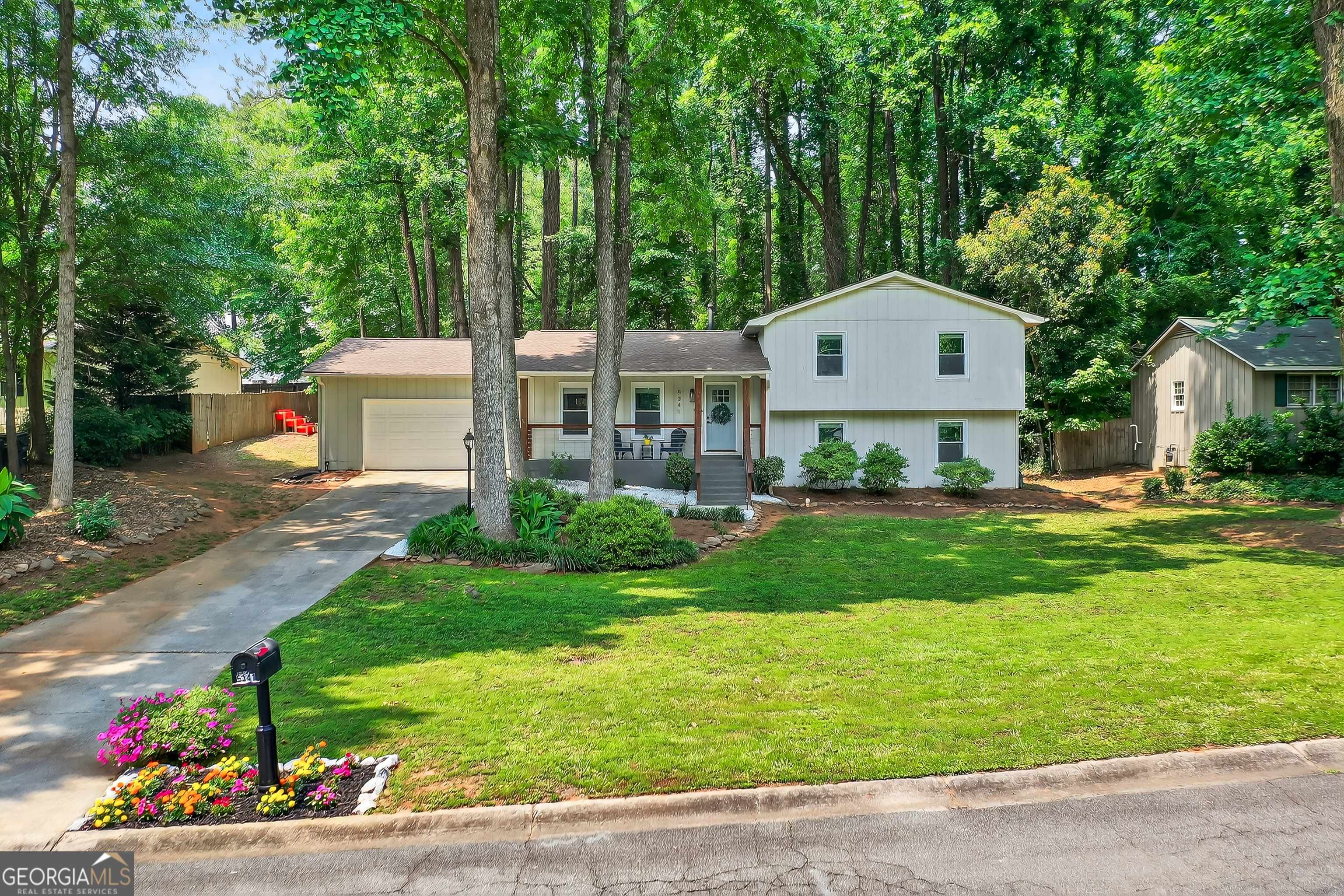 Marietta, GA 30068,5341 Tall Oak DR