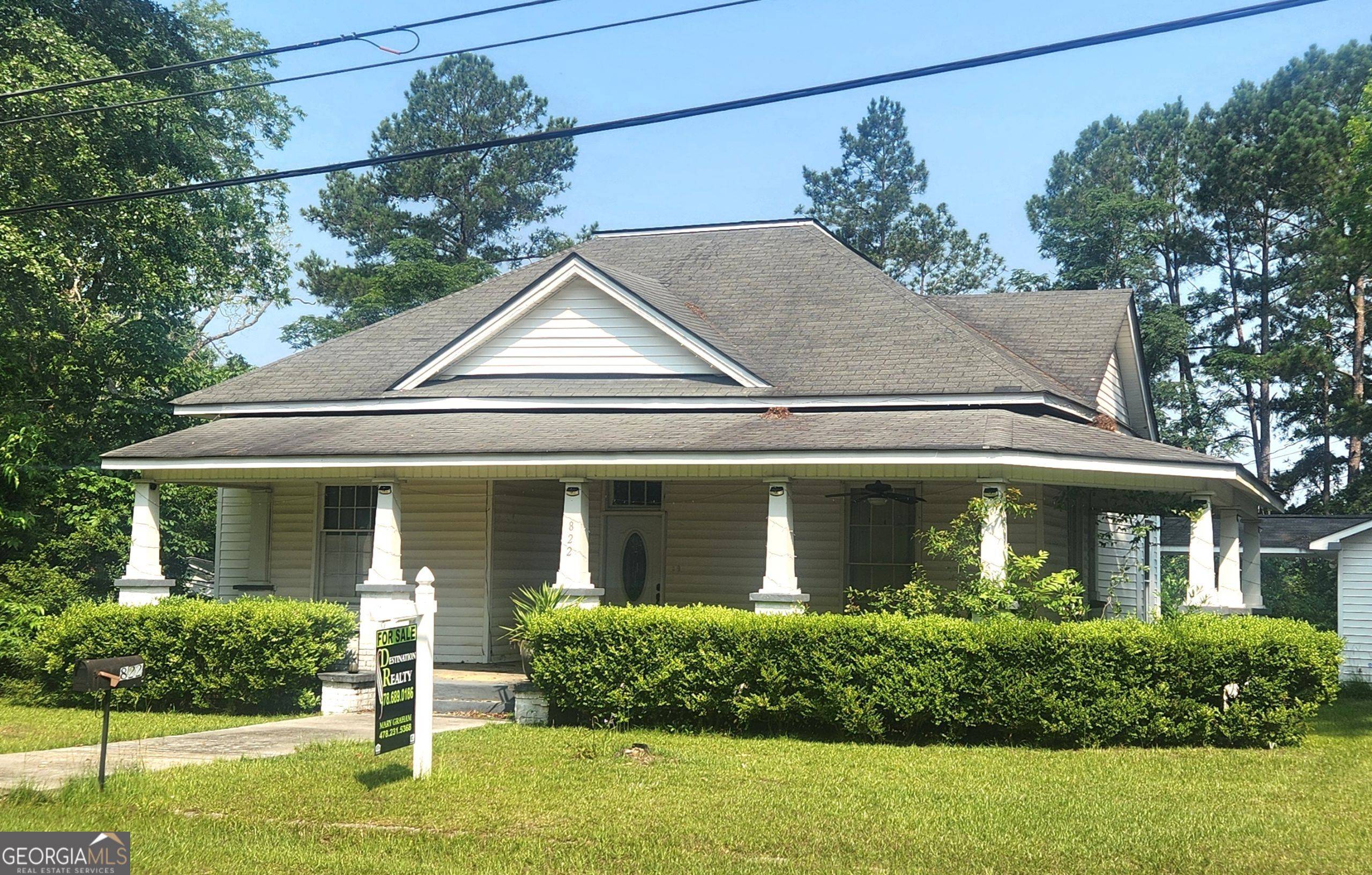 Eastman, GA 31023,822 9th AVE