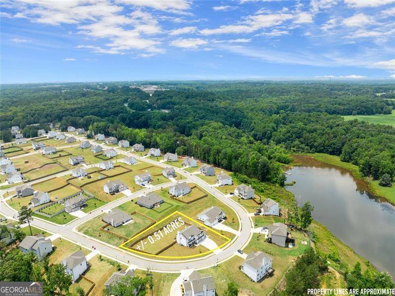 Hoschton, GA 30548,451 LAUREL COVE DR