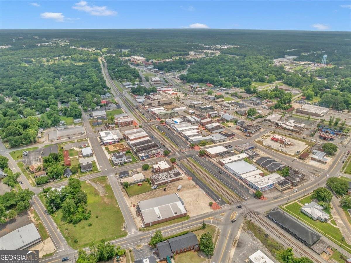 Eastman, GA 31023,215 219 King ST