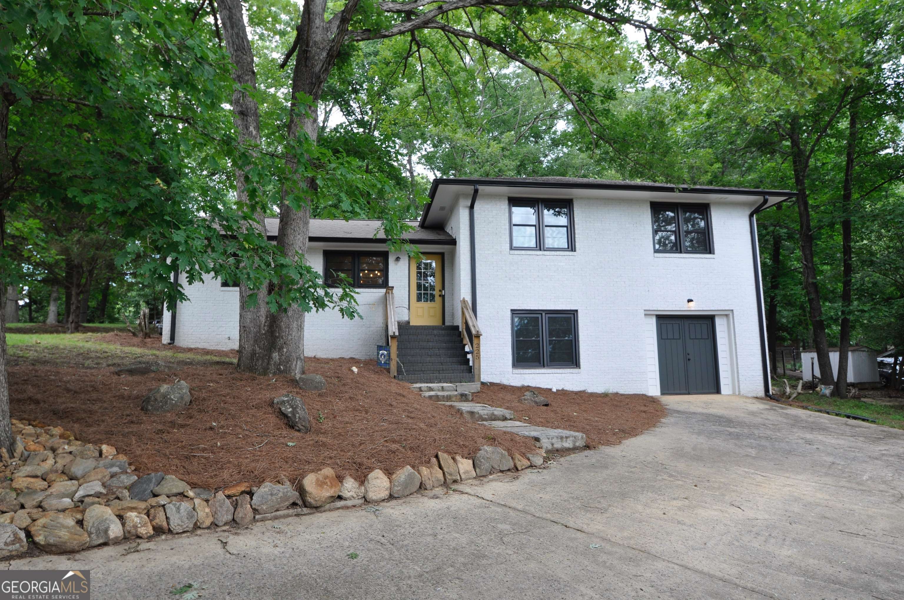 Athens, GA 30606,225 Sherwood DR