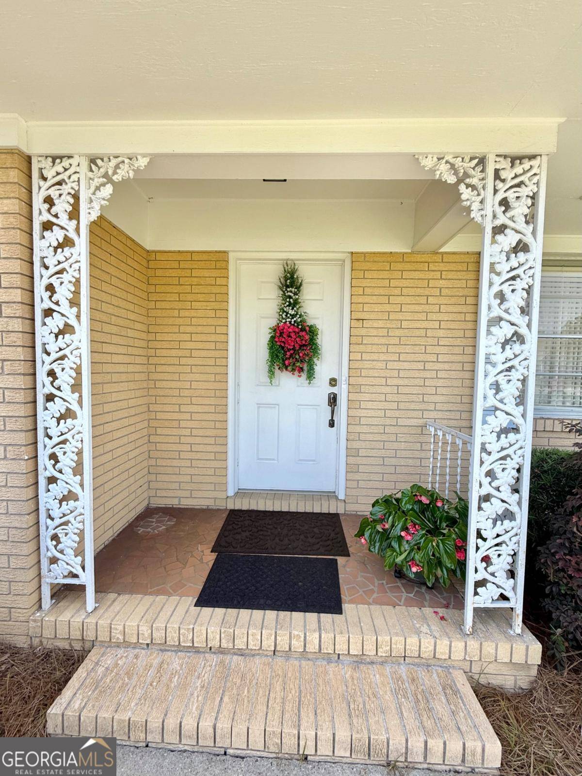 Hazlehurst, GA 31539,21 Pine ST