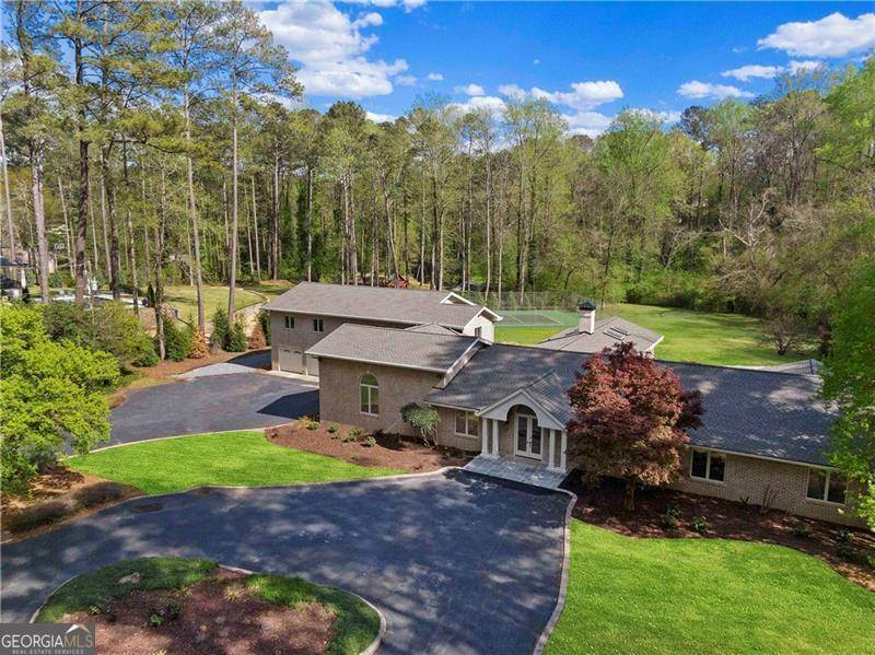 Sandy Springs, GA 30327,860 Crest Valley DR