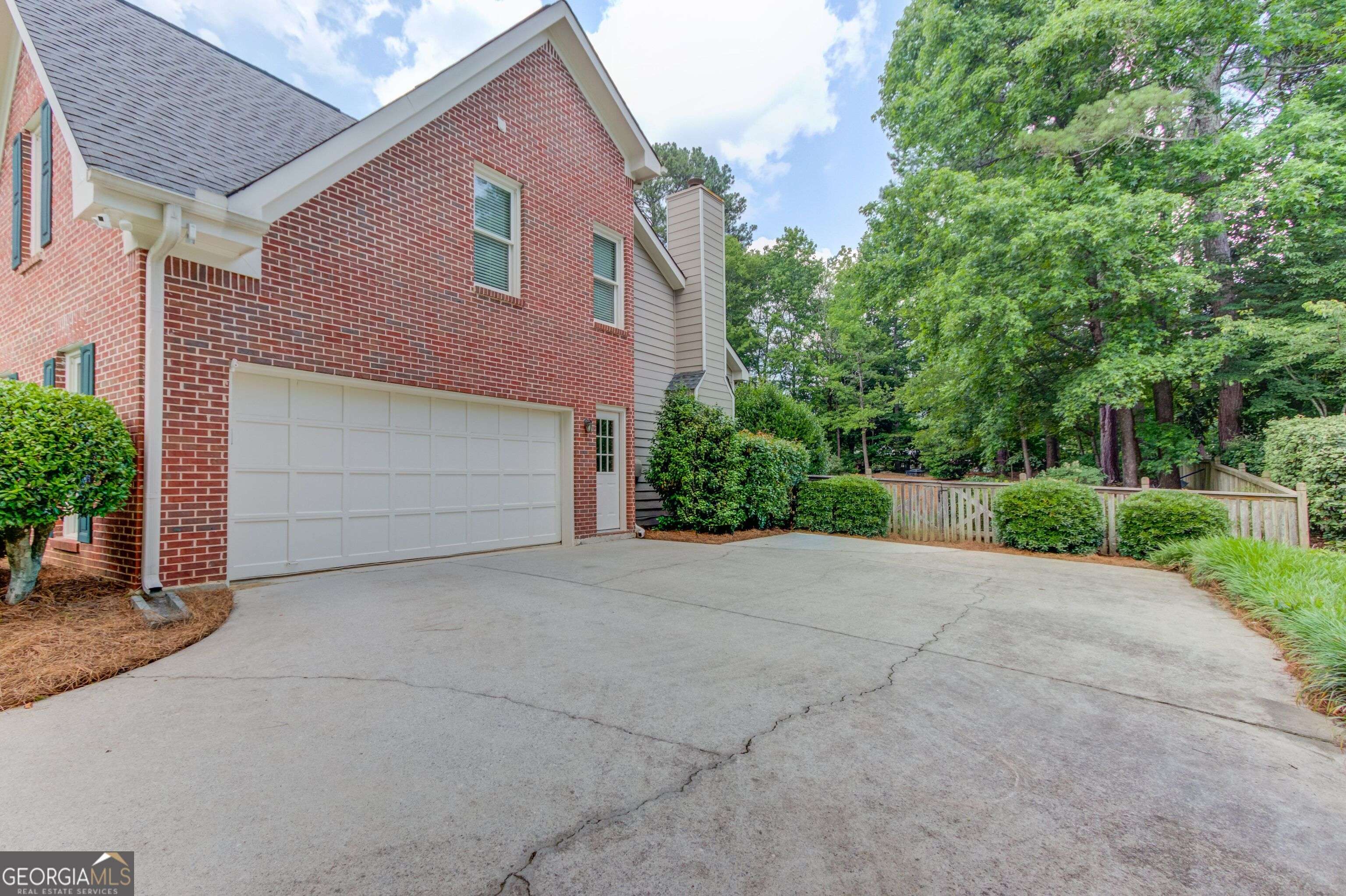 Lawrenceville, GA 30043,1721 Crowes Lake CT