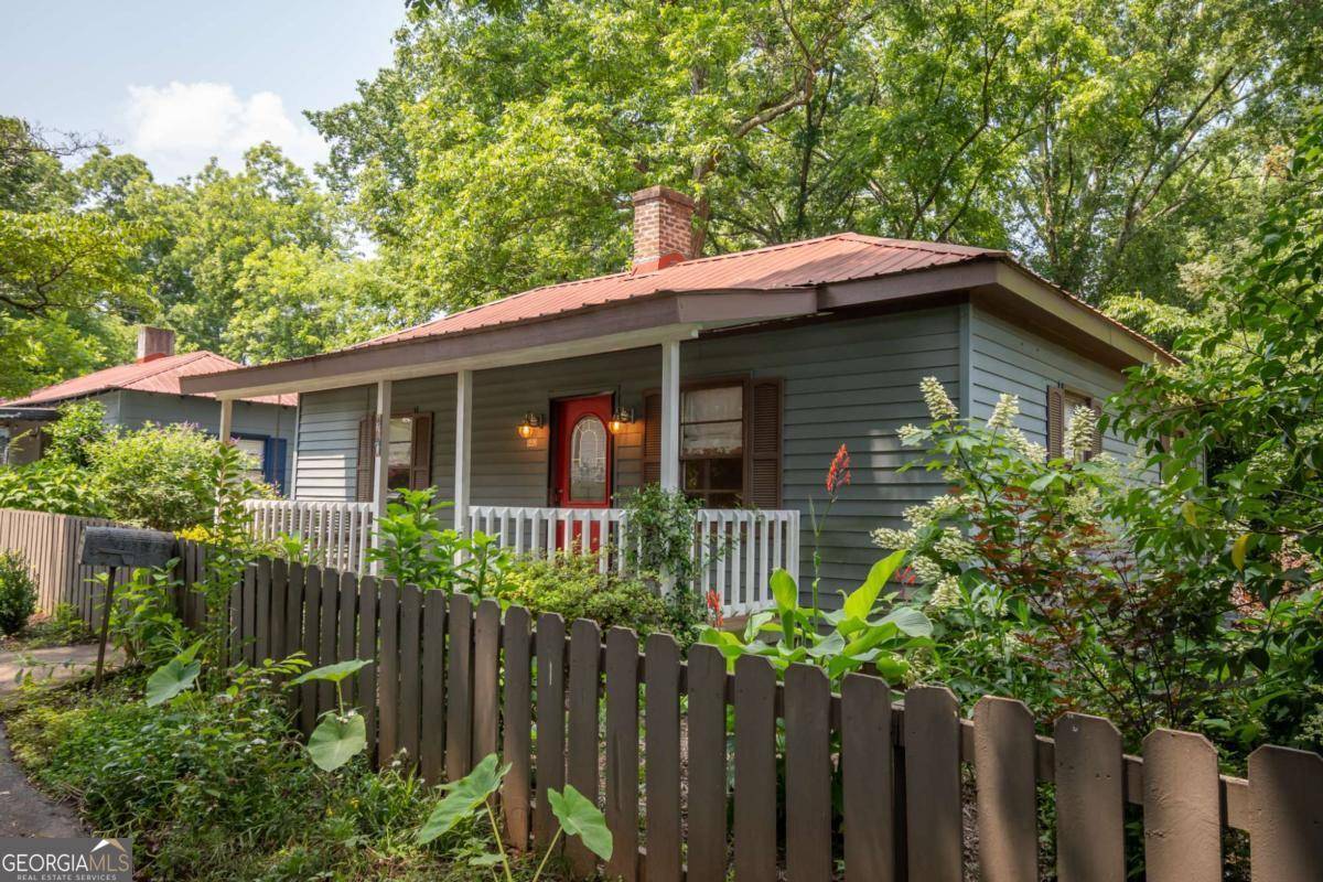 Athens, GA 30601,140 Lakeview ST