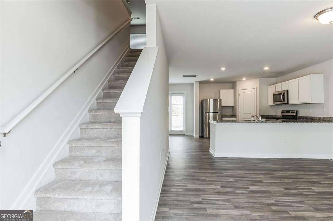 Villa Rica, GA 30180,512 AMELIA CT