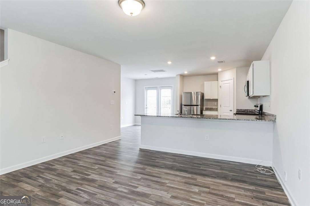 Villa Rica, GA 30180,512 AMELIA CT