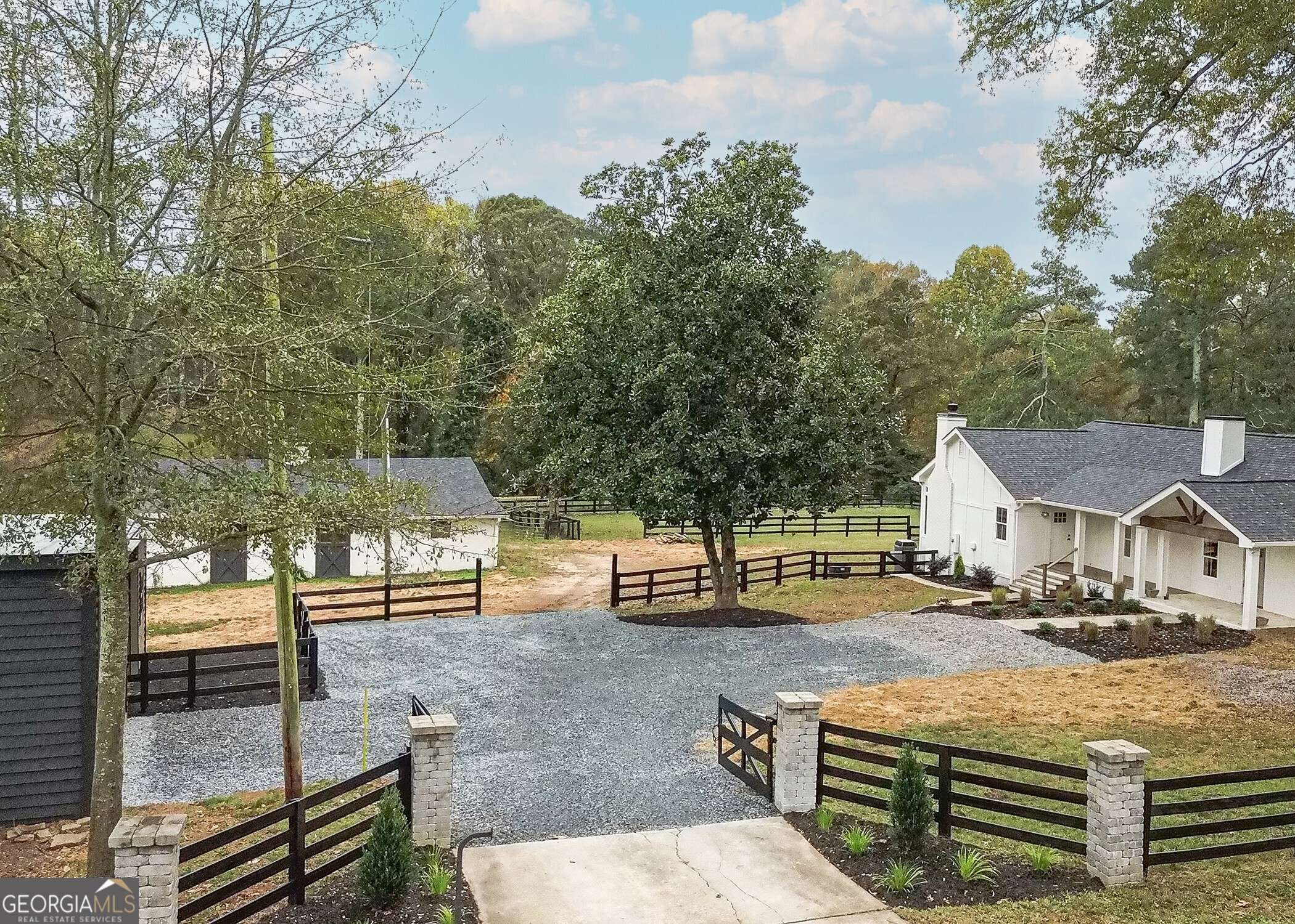Alpharetta, GA 30004,15585 Thompson RD