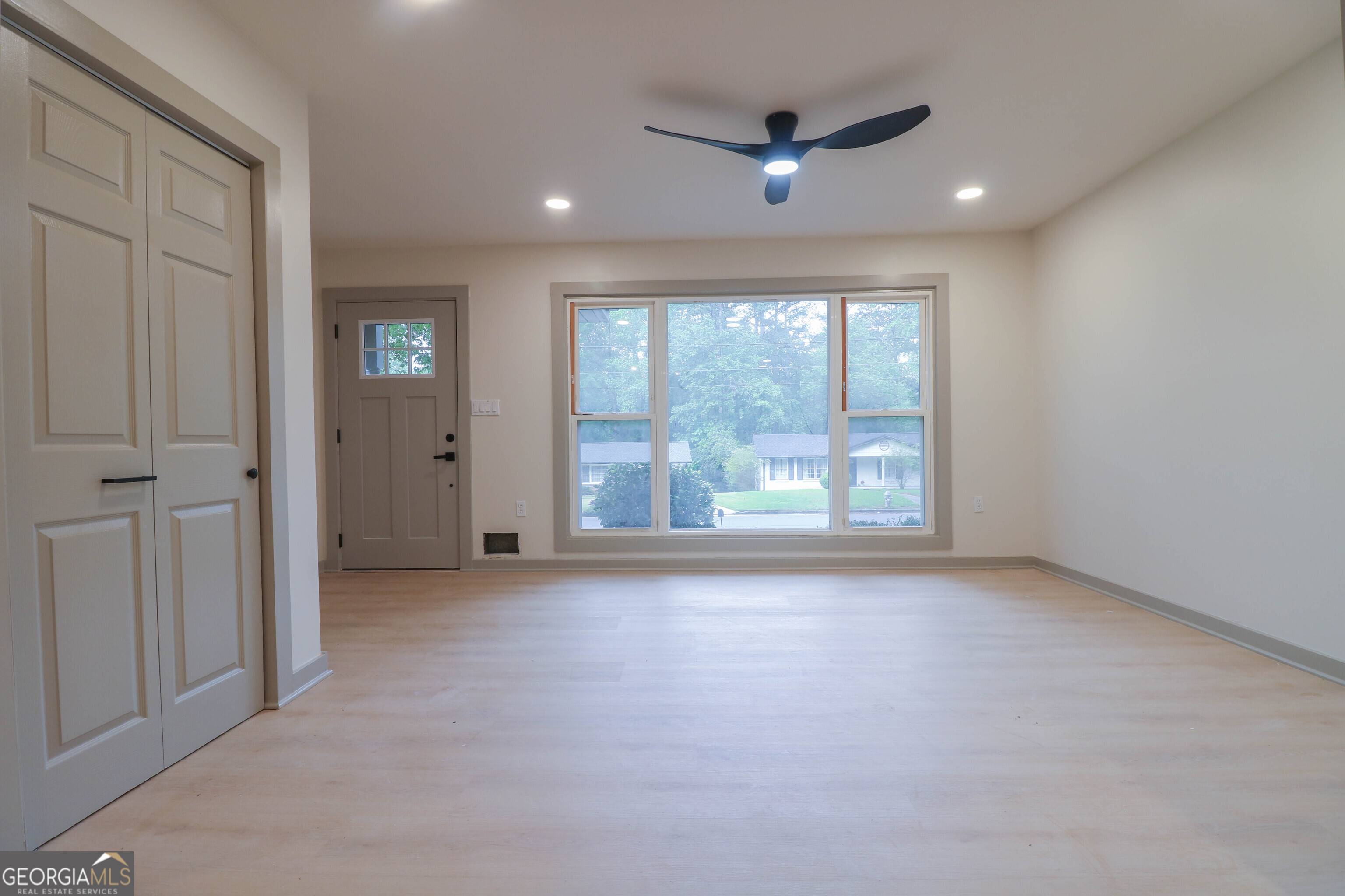 Atlanta, GA 30331,4396 Greenleaf CIR