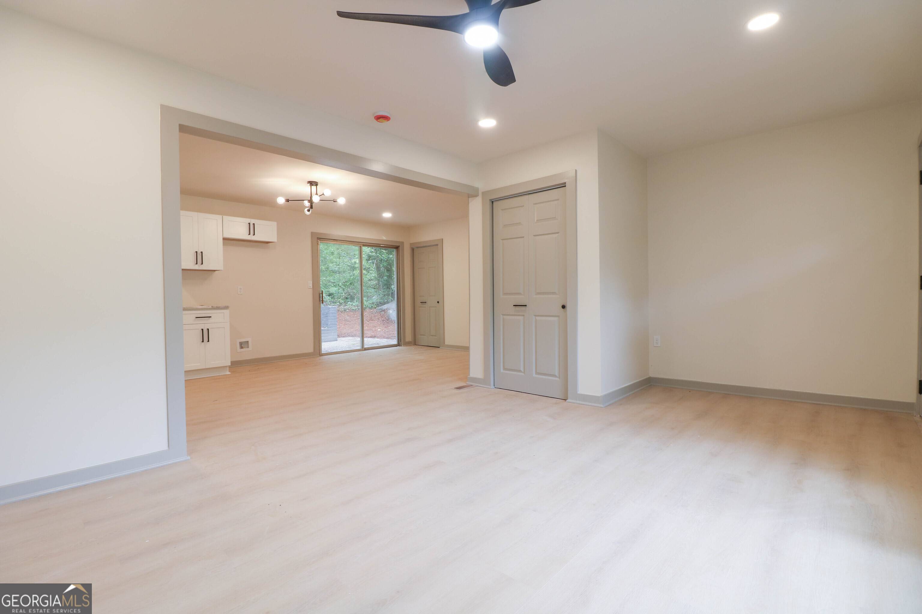 Atlanta, GA 30331,4396 Greenleaf CIR