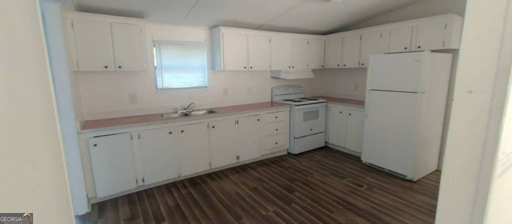 Cordele, GA 31015,846 Hawpond Conn