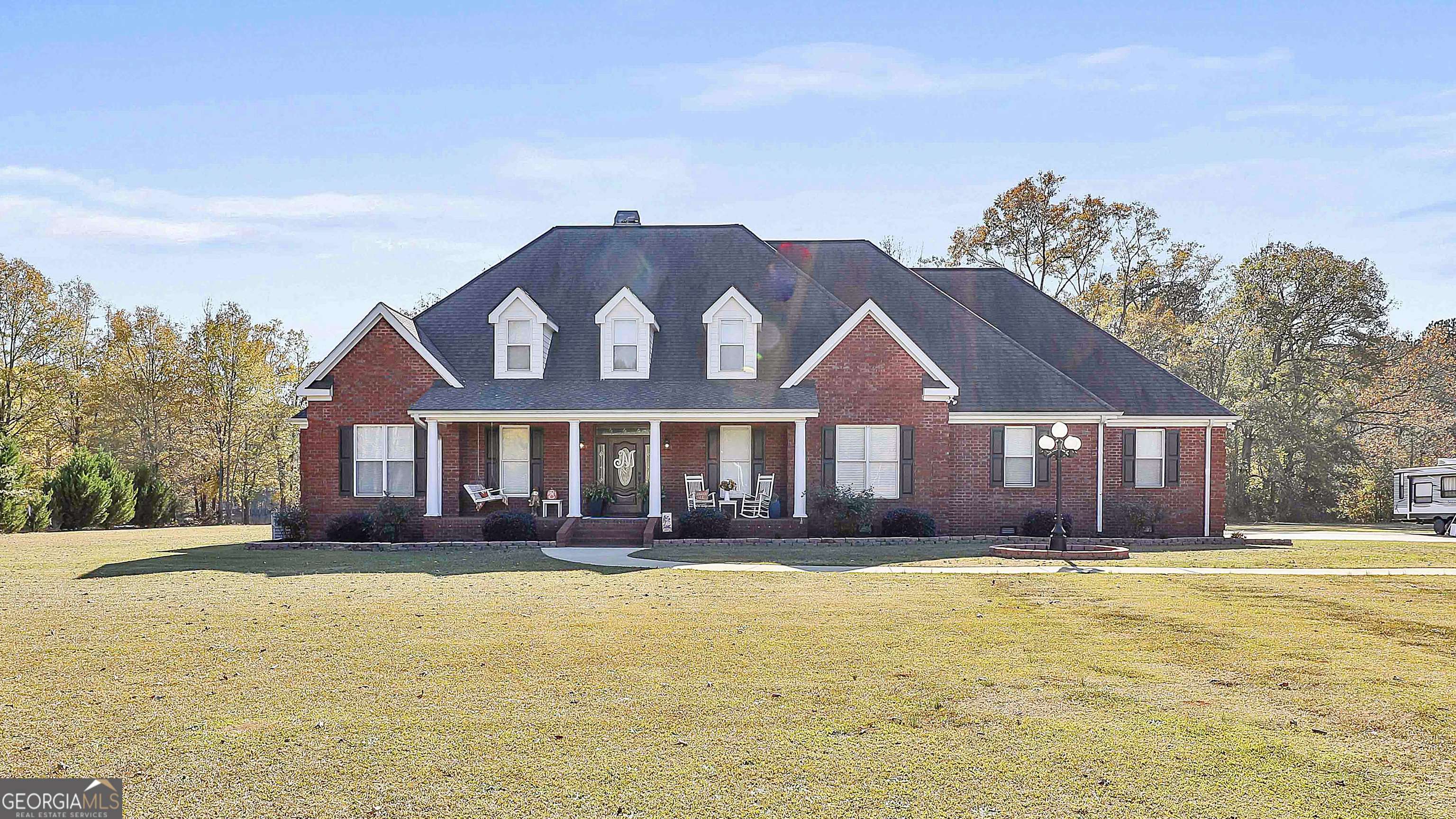 Brooks, GA 30205,395 W McIntosh RD