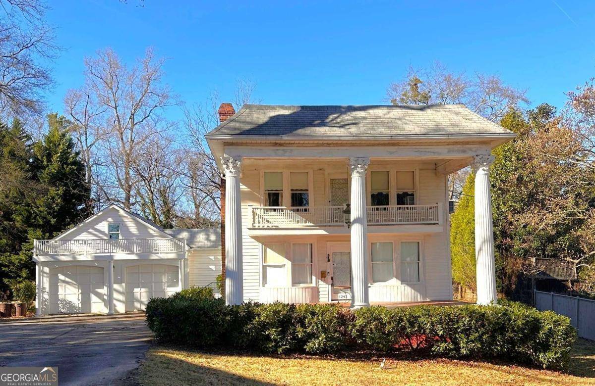 Brookhaven, GA 30319,1242 Star DR NE