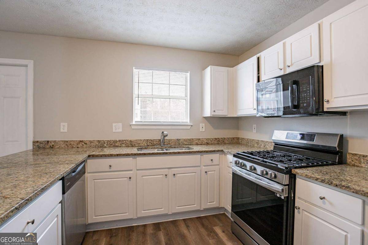 Snellville, GA 30039,3870 Golfe Links DR