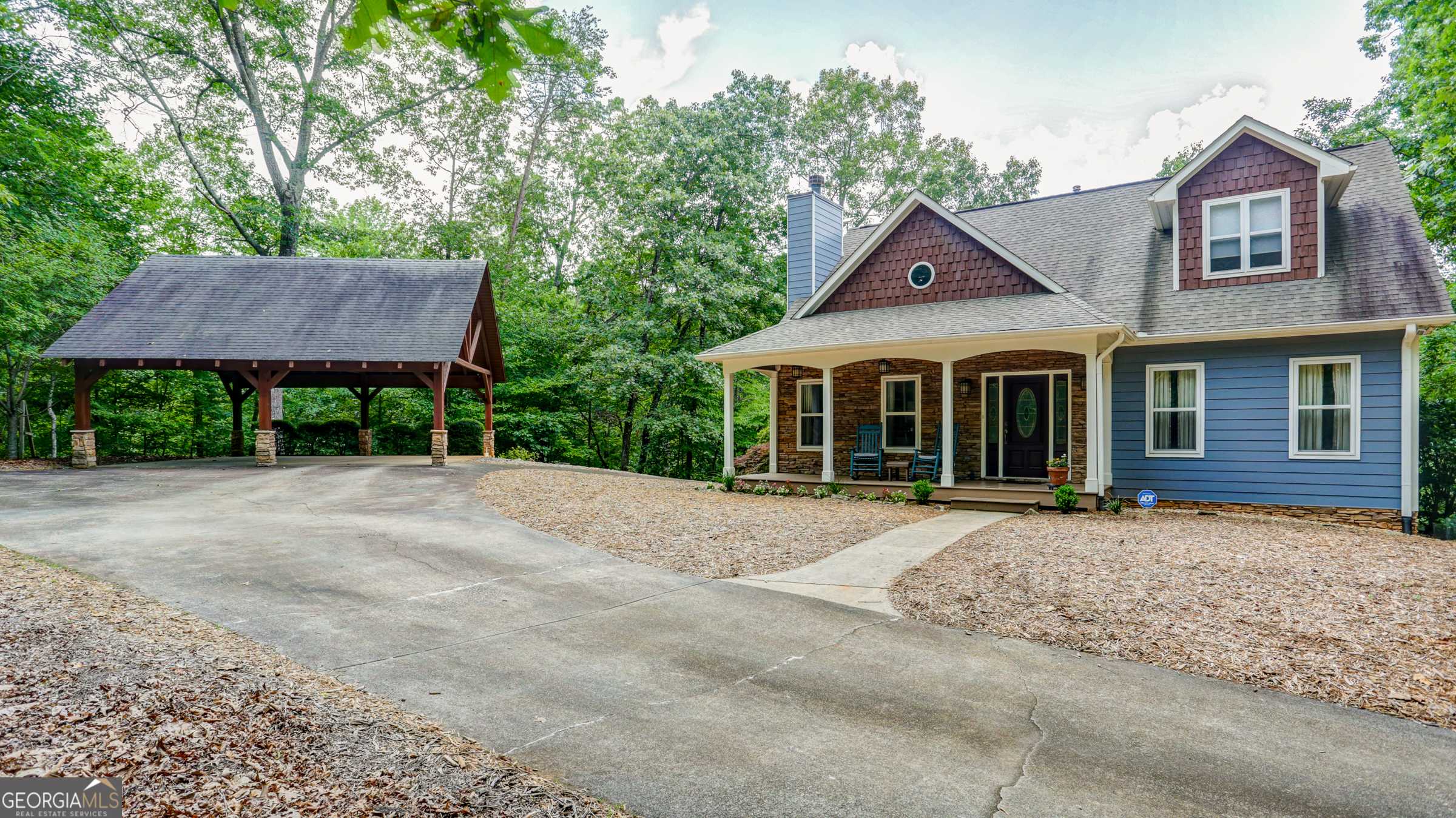 Dahlonega, GA 30533,386 Old River RD