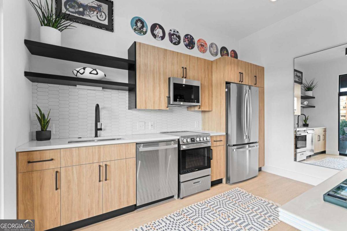 Atlanta, GA 30308,567 Ponce De Leon AVE NE #606