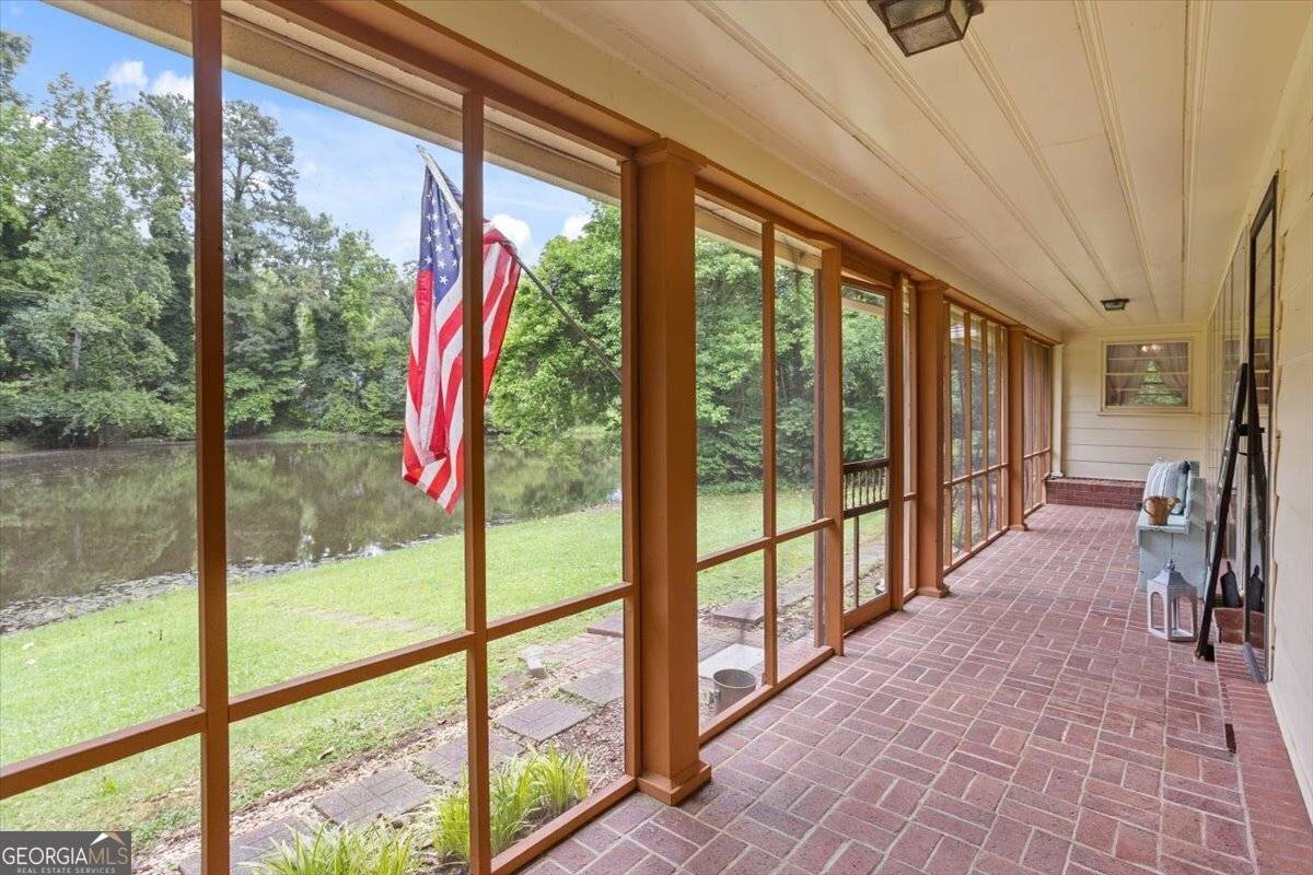 Marietta, GA 30066,347 Oakhurst DR