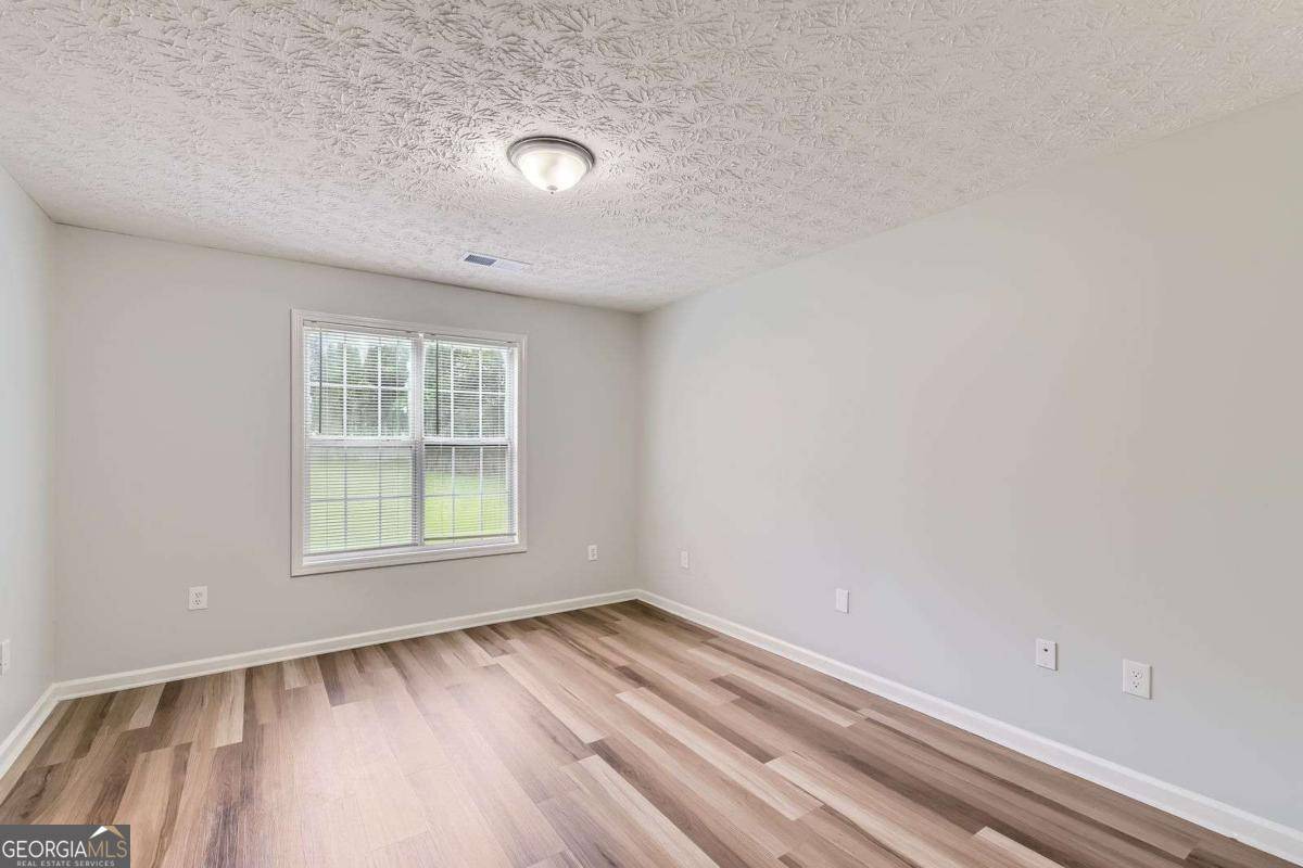 Covington, GA 30016,275 Mountain WAY