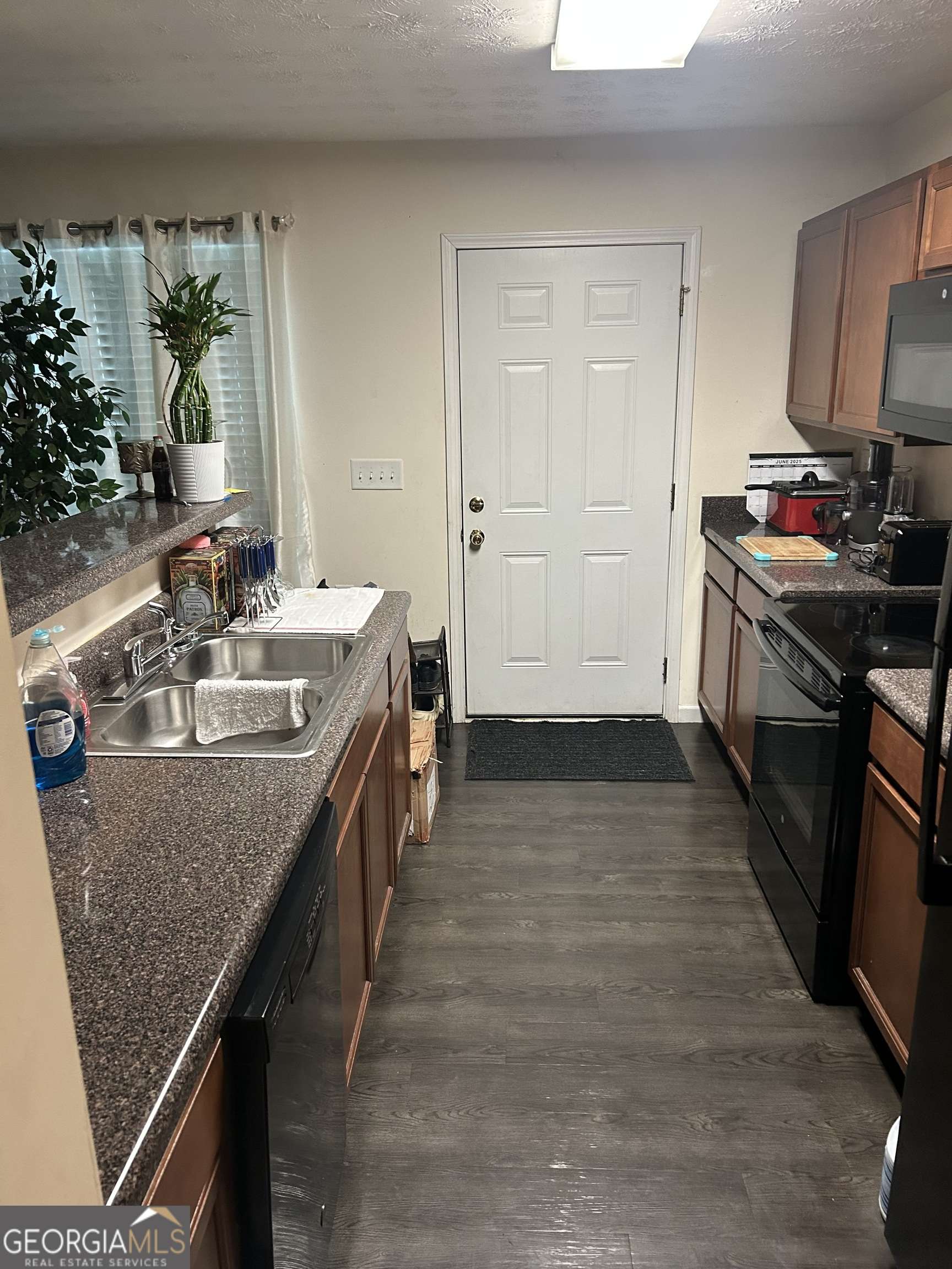 Atlanta, GA 30318,1063 NW Cato ST NW