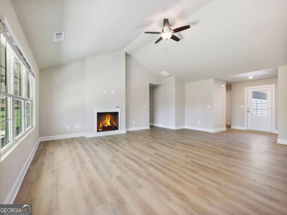 Hartwell, GA 30643,204 Rachel LN