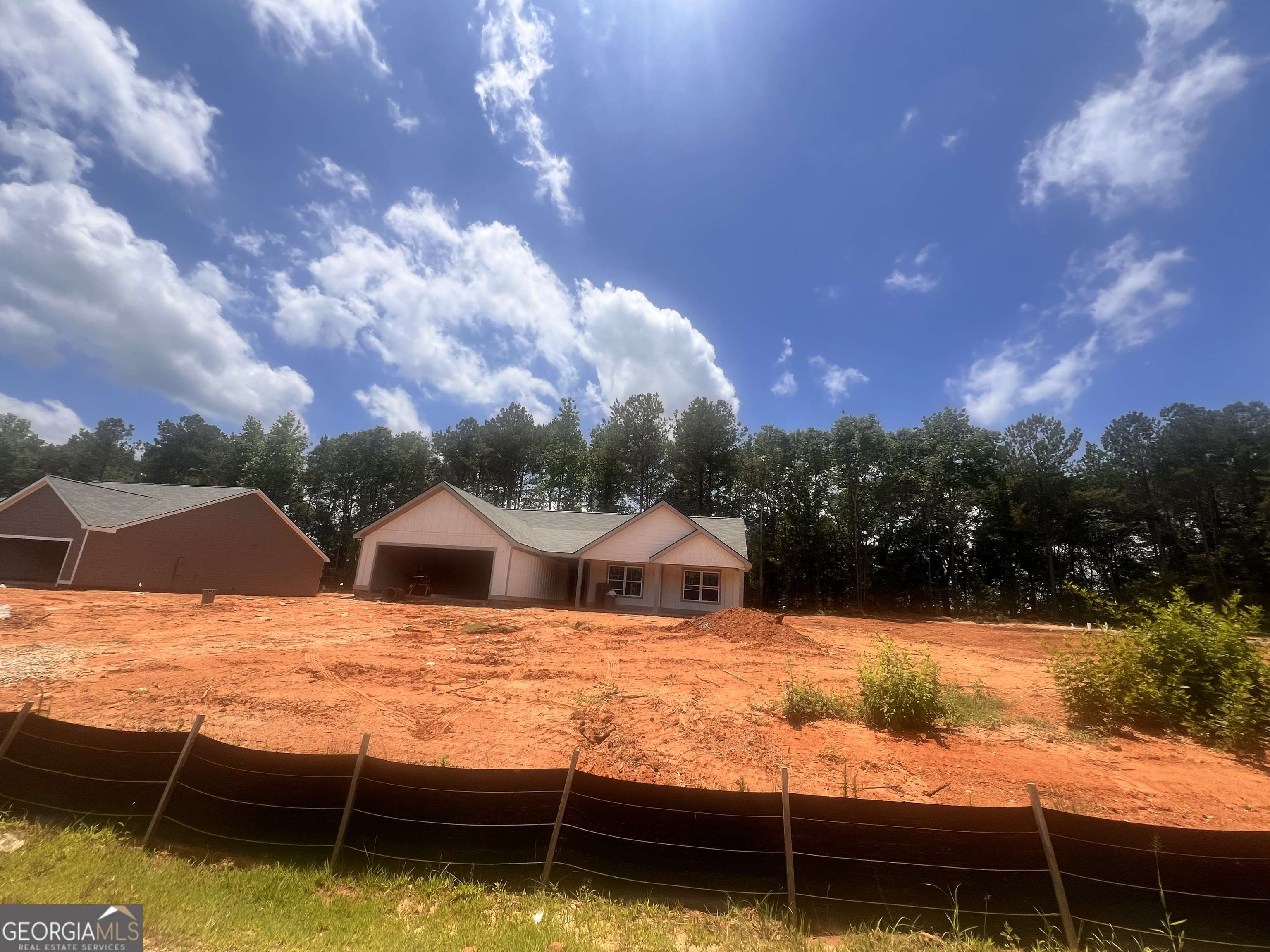 Hartwell, GA 30643,204 Rachel LN