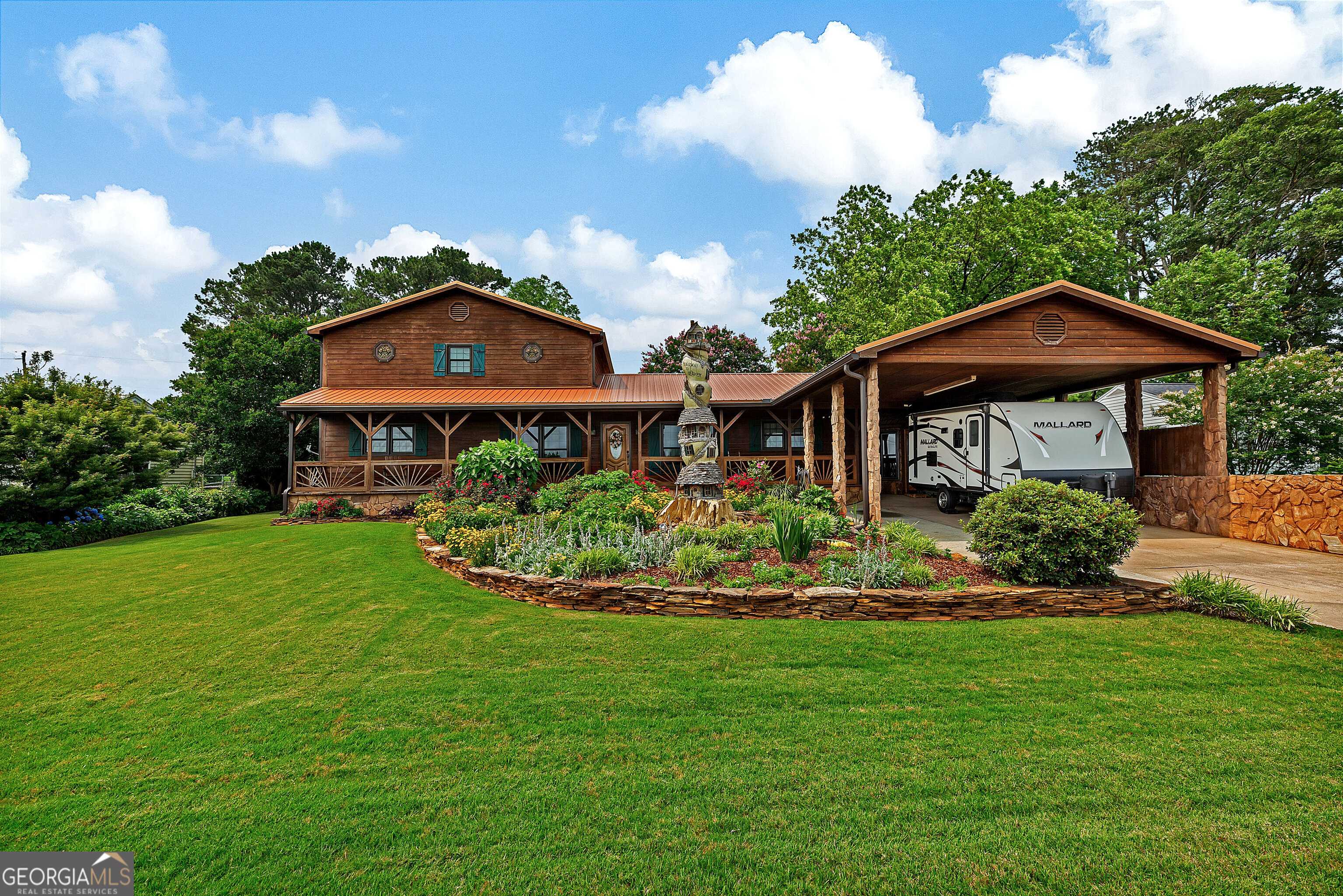 Lavonia, GA 30553,101 Myrtle ST