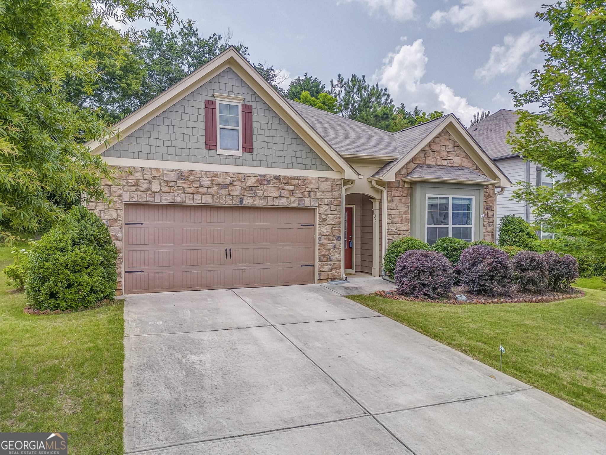 Dallas, GA 30157,105 Silver TRCE