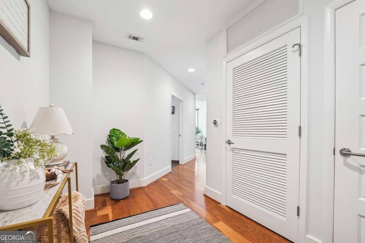 Atlanta, GA 30309,1080 Peachtree ST NE #2416