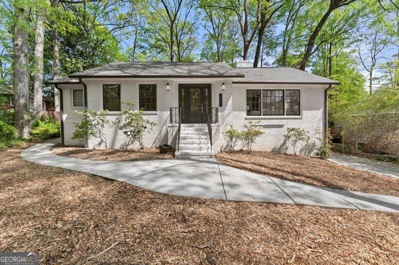 Atlanta, GA 30342,3915 Ivy RD NE
