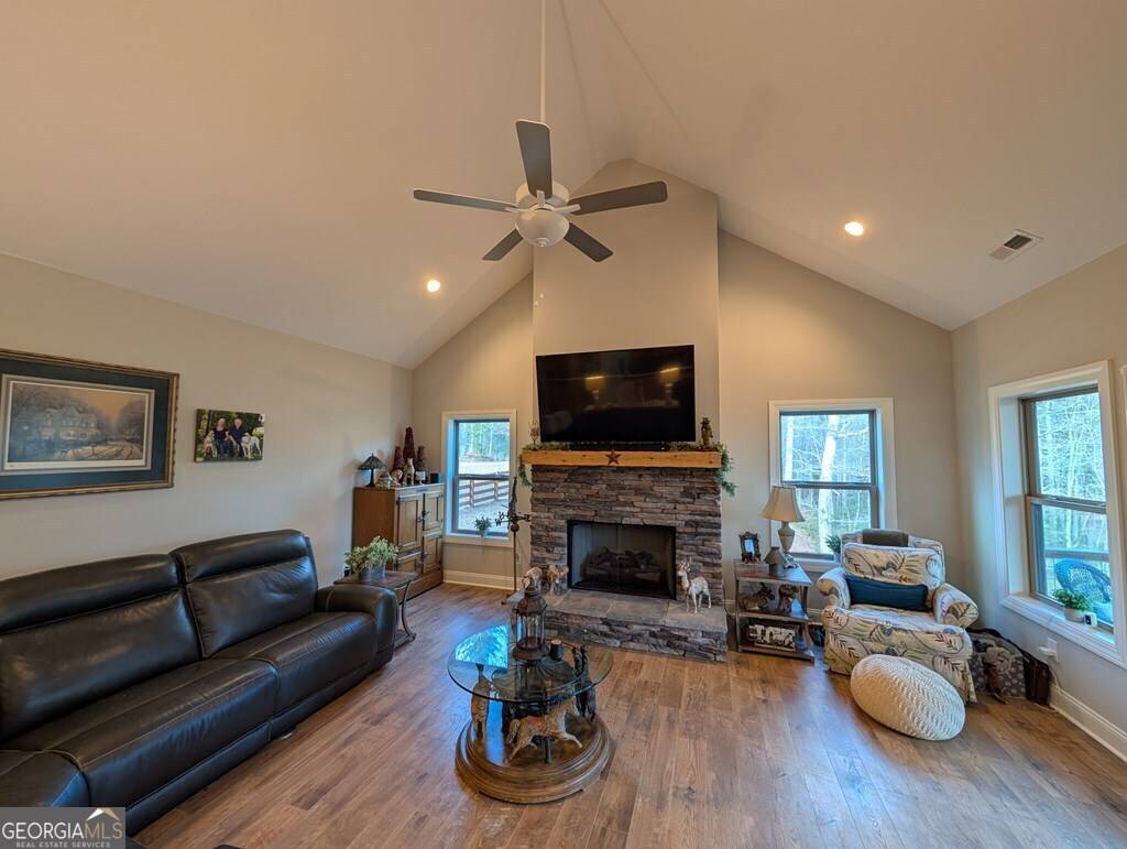 Morganton, GA 30560,181 Charles LN