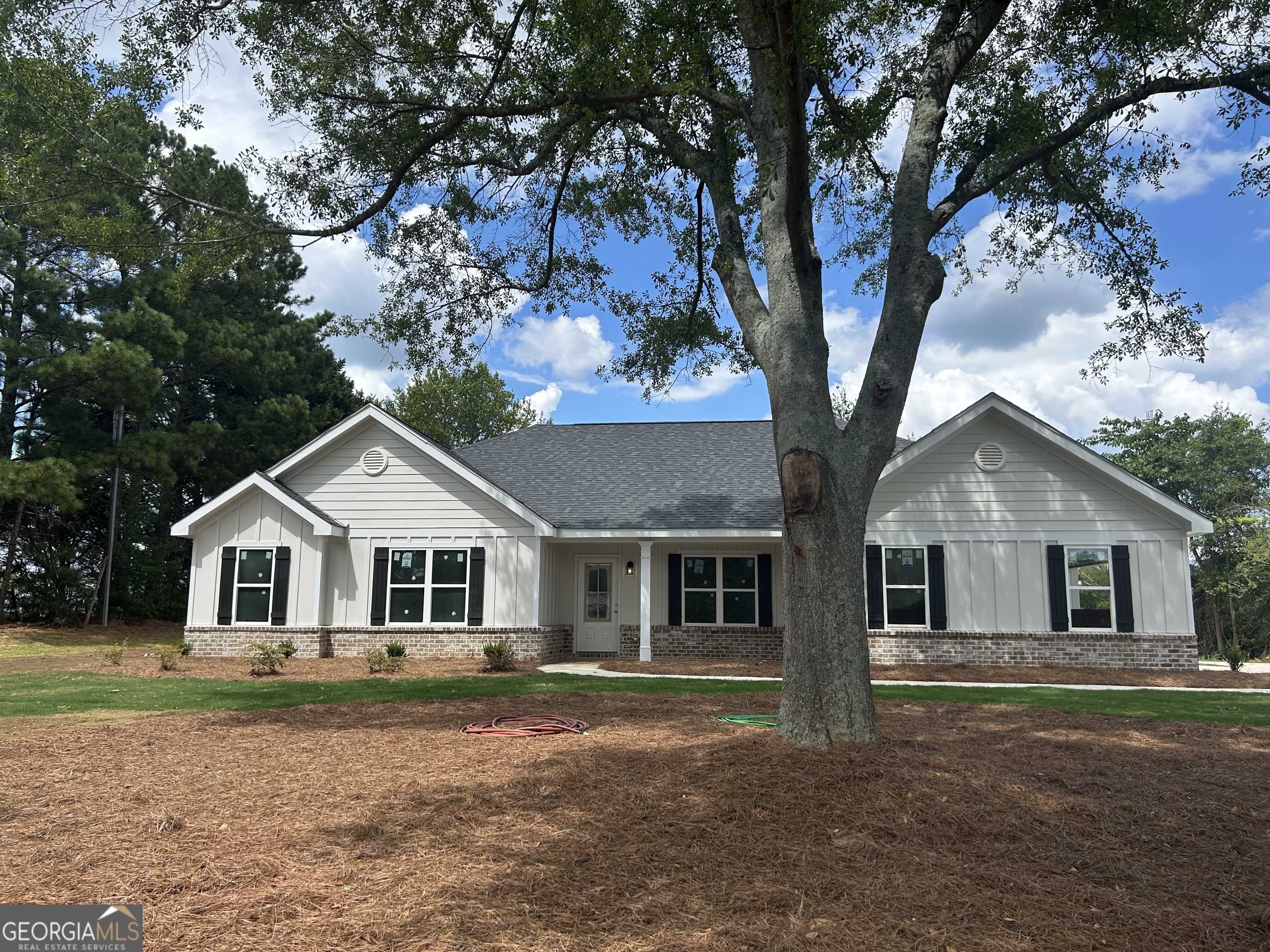 Statham, GA 30666,364 Pleasant Hill Church RD SE