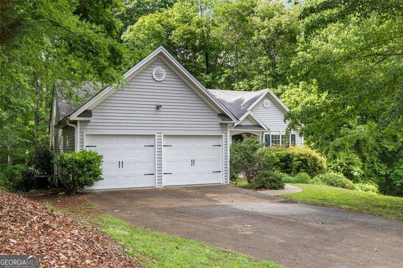 Hiram, GA 30141,245 LONDON LN