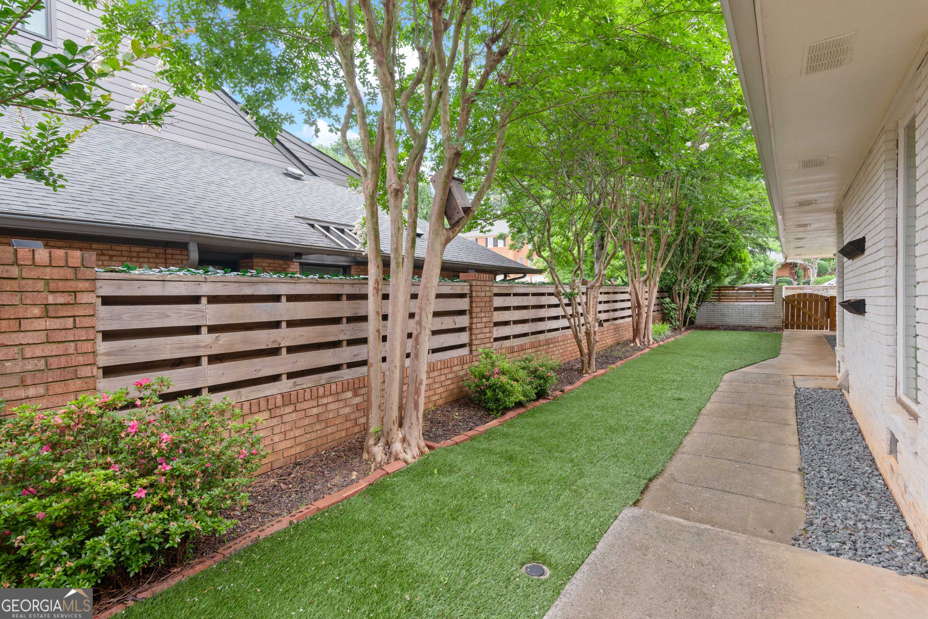 Atlanta, GA 30328,230 Halah CIR