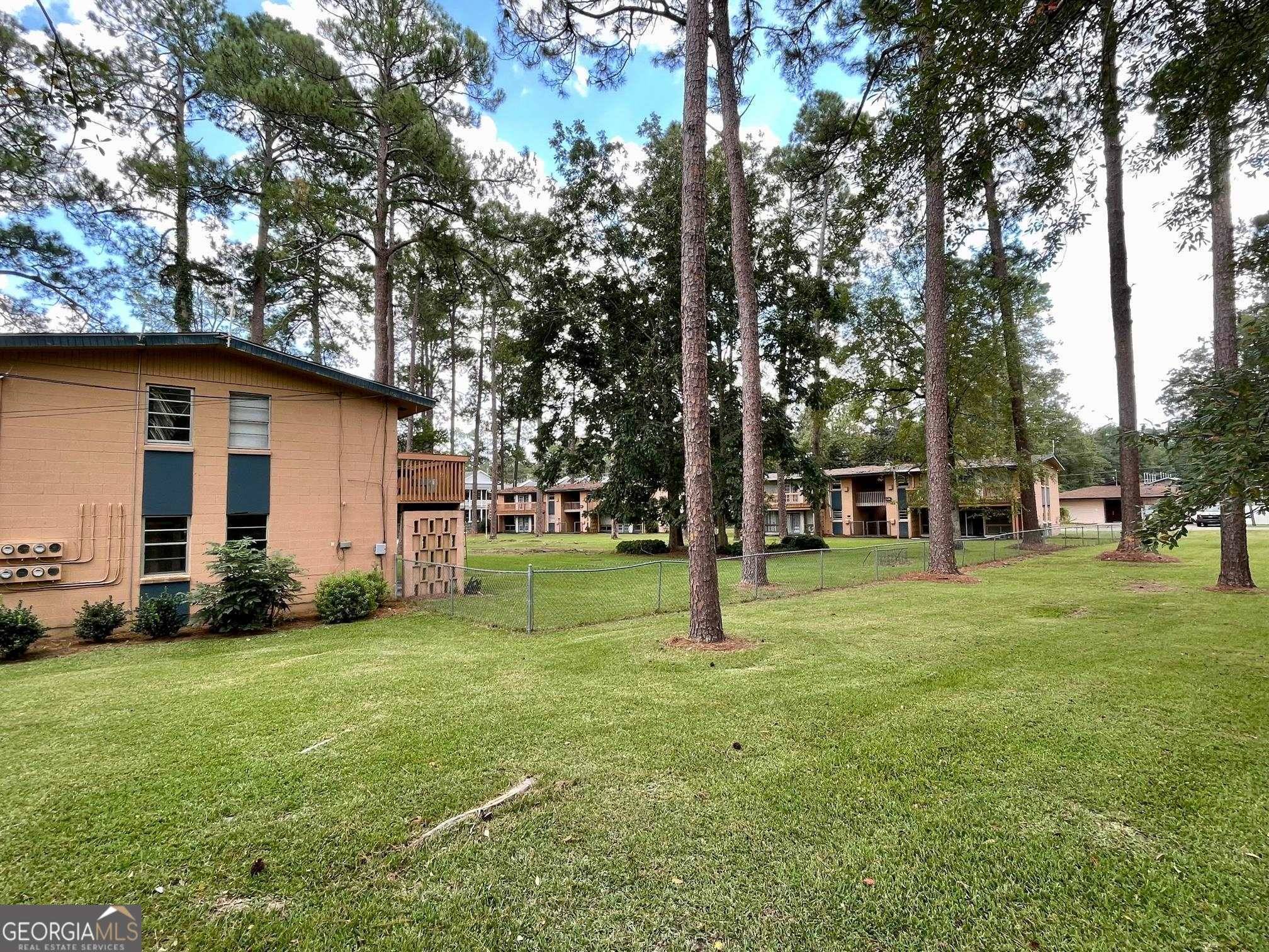 Statesboro, GA 30458,510 S College ST
