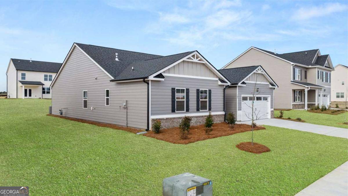 Statham, GA 30666,62 Defilippe DR