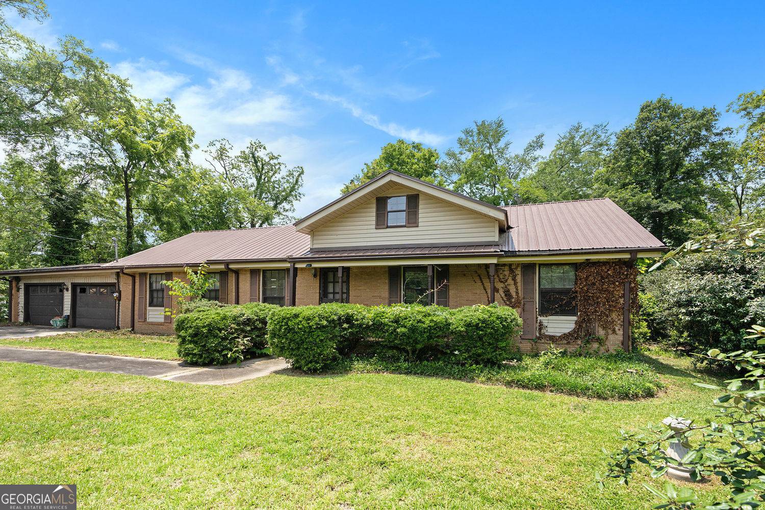 Jackson, GA 30233,630 N North Mulberry ST