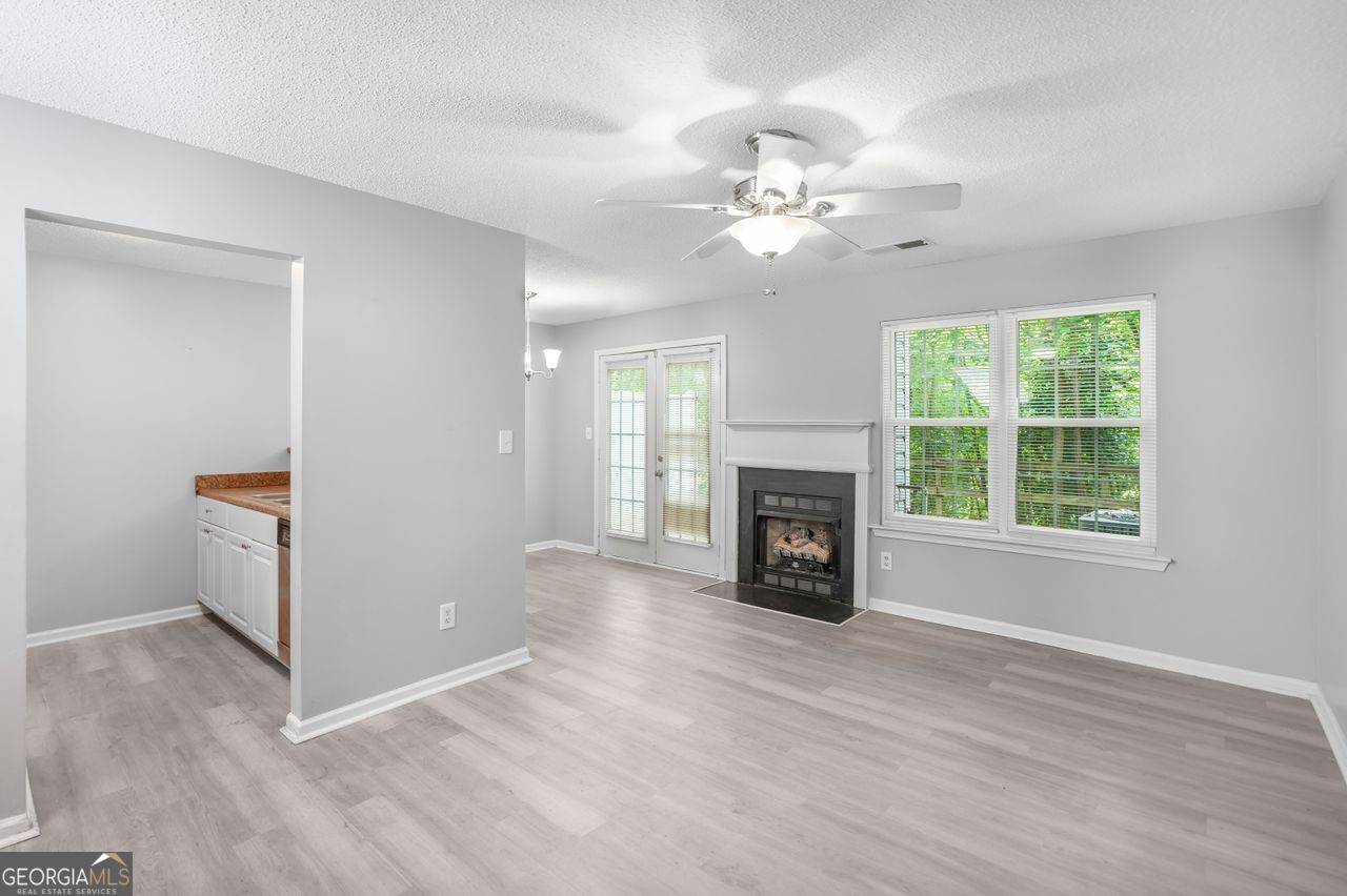 Mableton, GA 30126,6947 GALLANT CIR #10