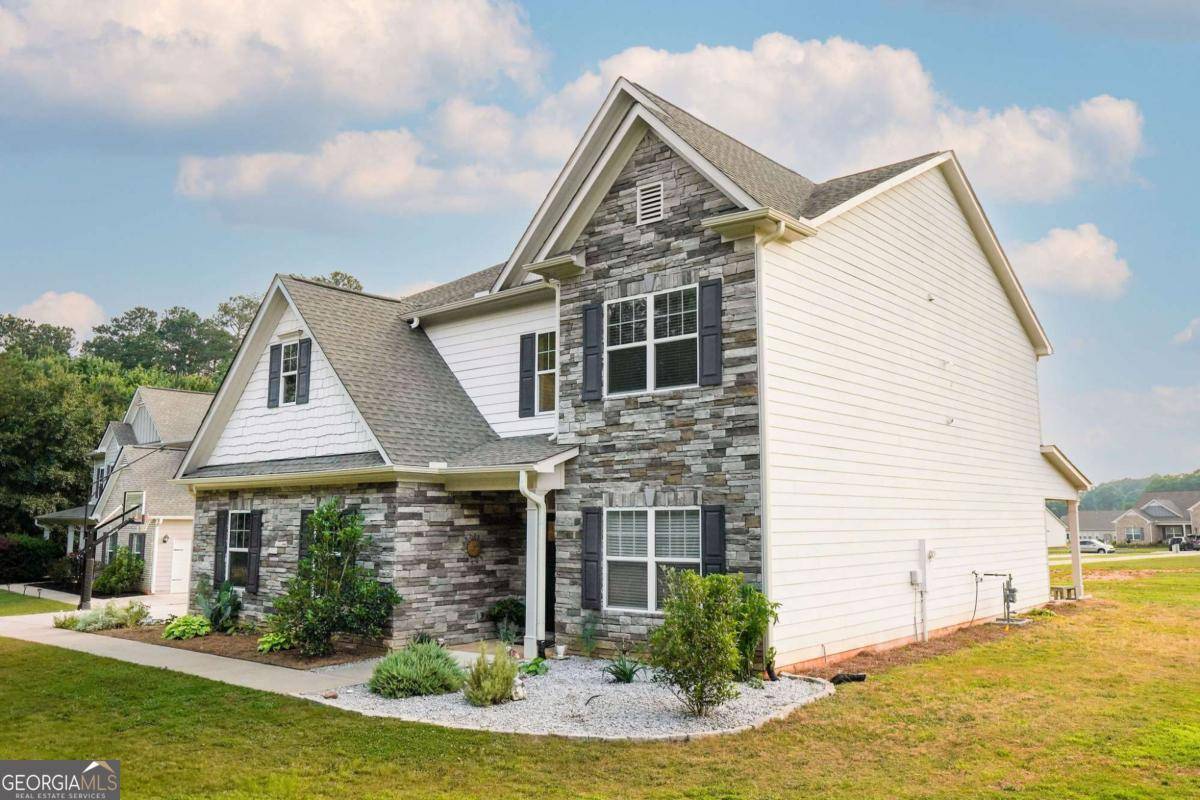 Bogart, GA 30622,1279 Day DR