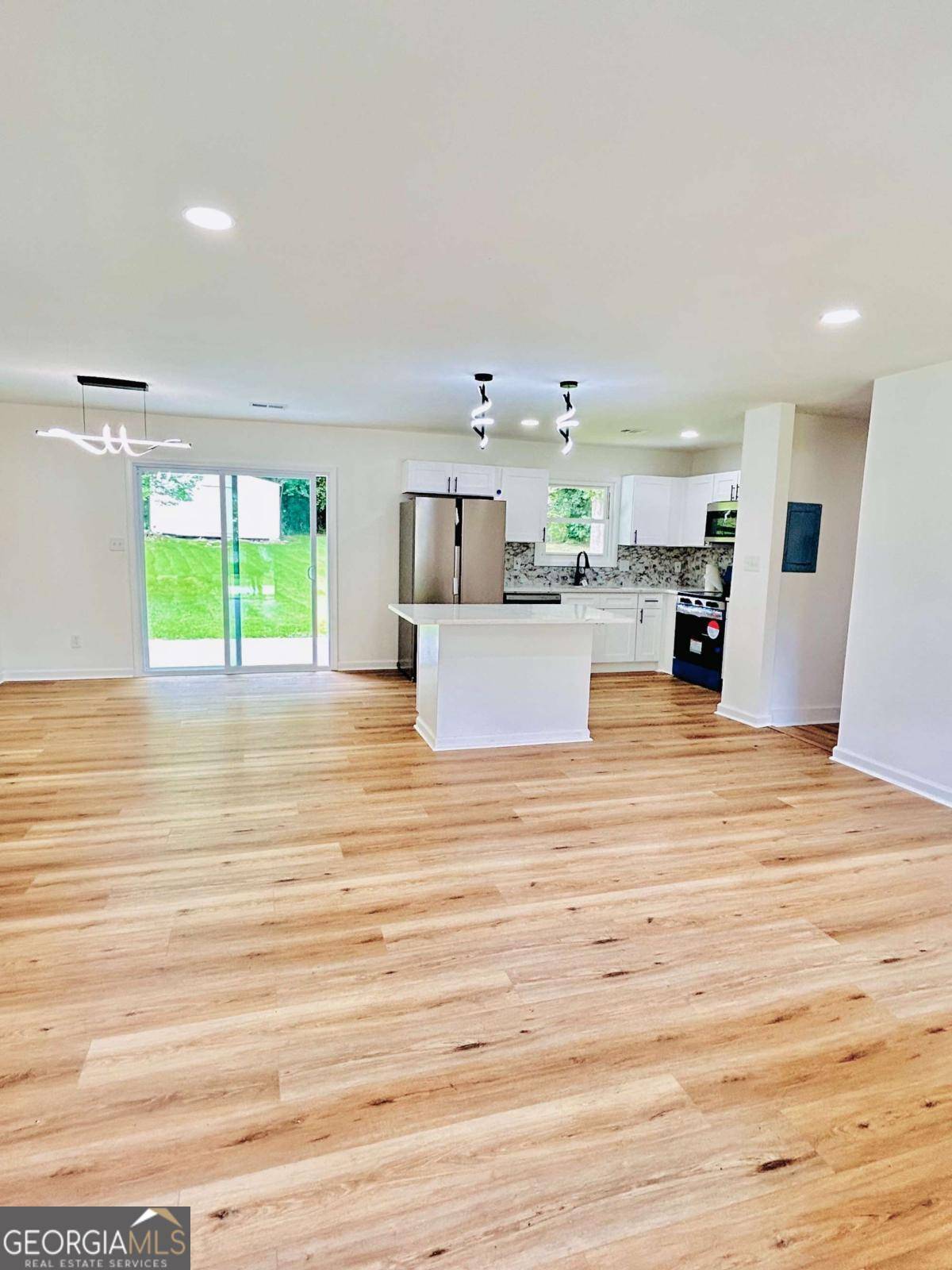Decatur, GA 30035,4074 Green Hawk TRL